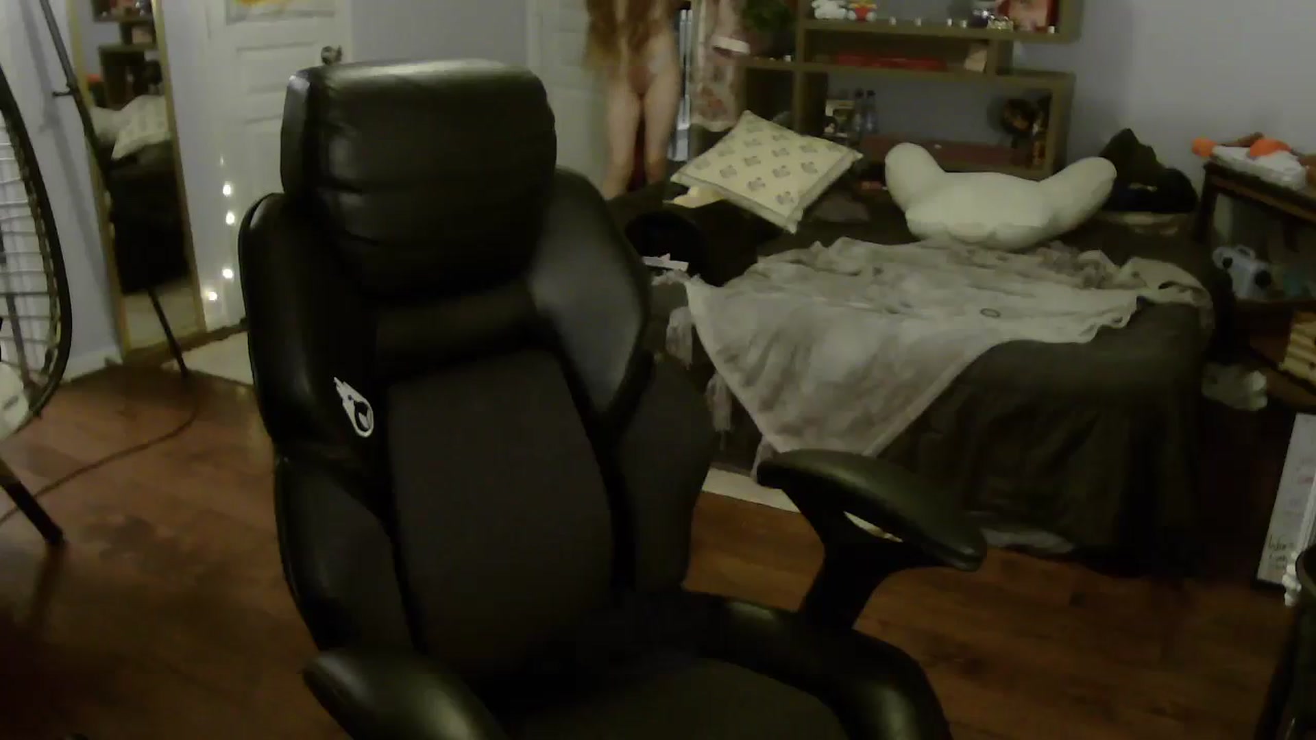 Gallery image thumbnail from Bunnydathug's myfreecams stream on, 08/05/2023, 11:19 image 4 of 20