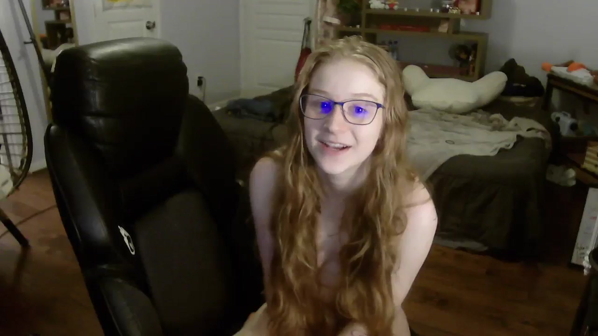 Gallery image thumbnail from Bunnydathug's myfreecams stream on, 08/05/2023, 11:19 image 5 of 20
