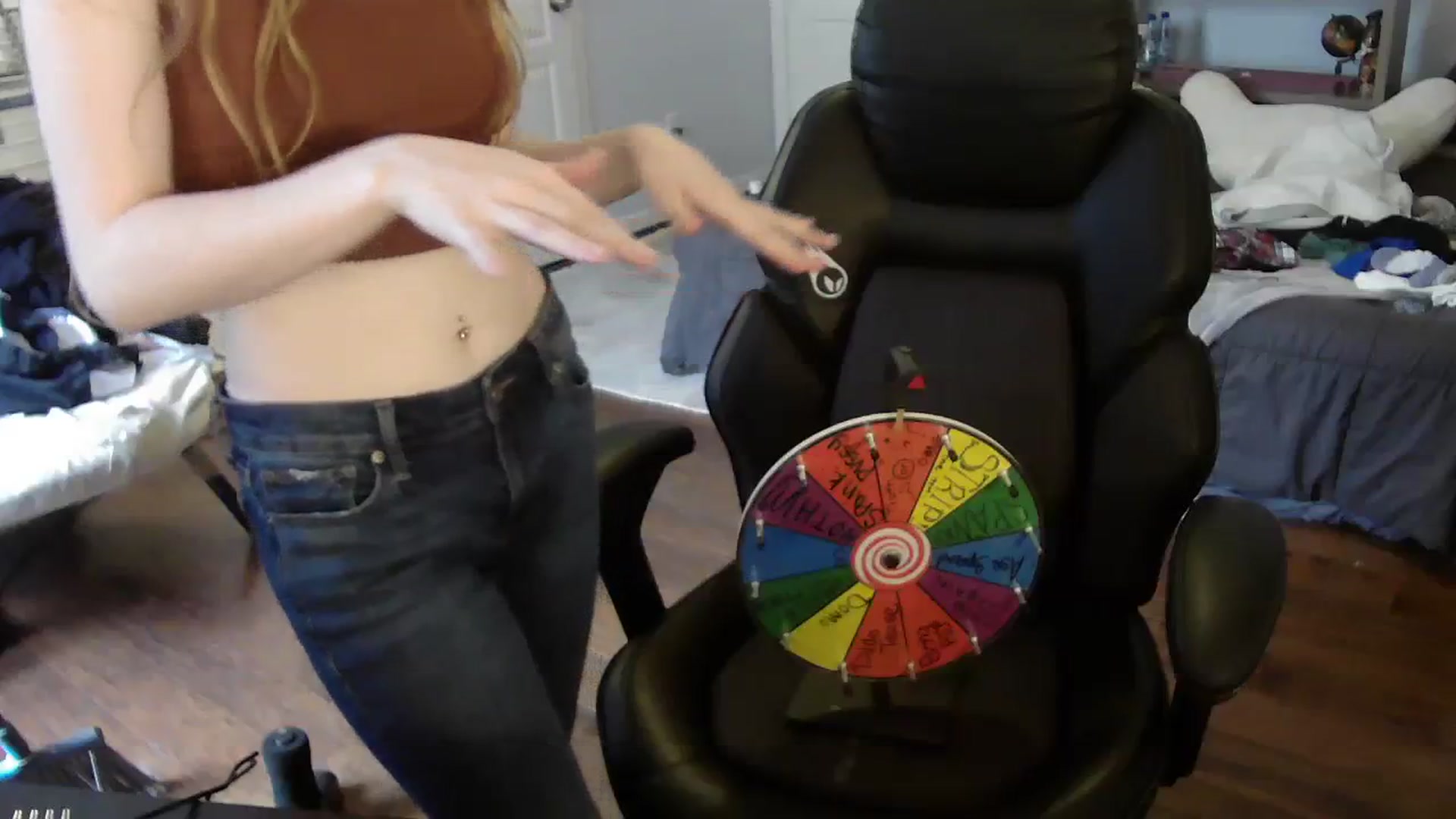 Gallery image thumbnail from Bunnydathug's myfreecams stream on, 08/06/2023, 18:38 image 16 of 20