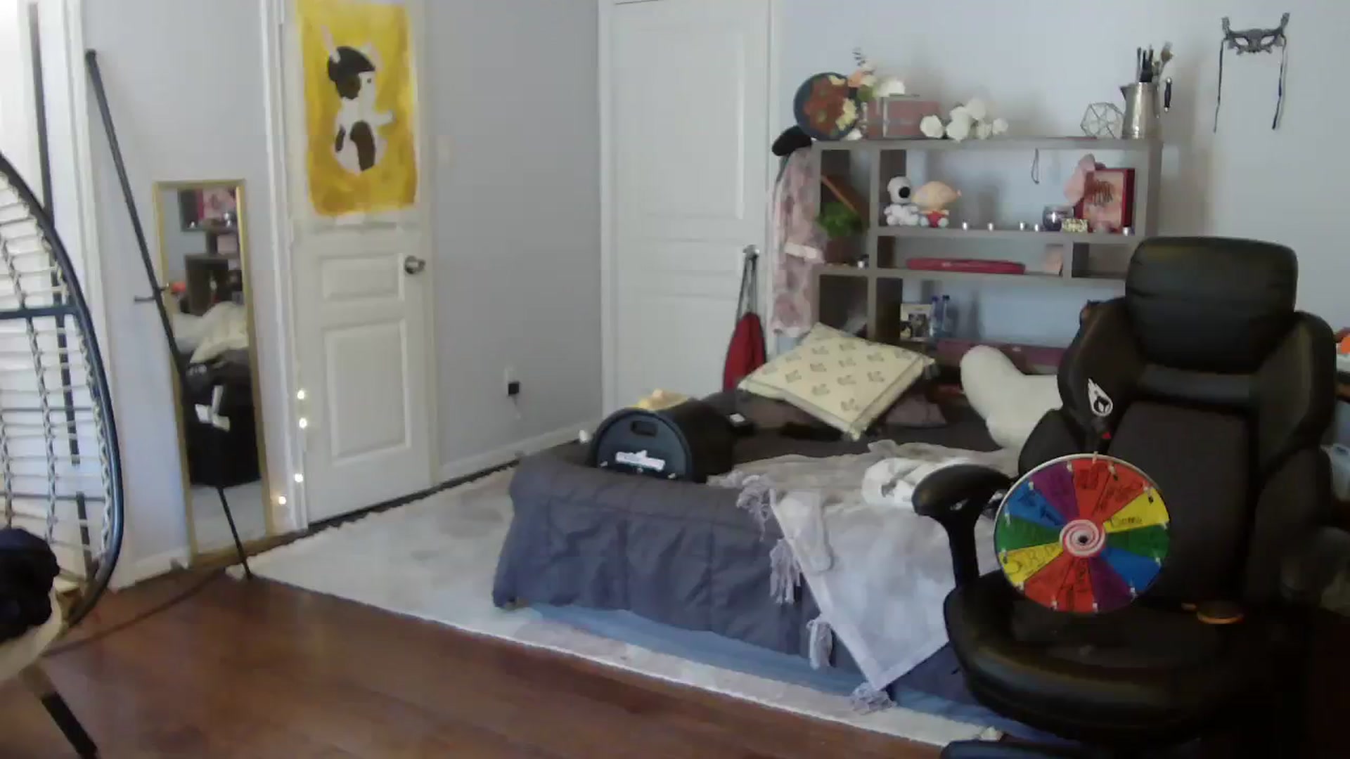 Gallery image thumbnail from Bunnydathug's myfreecams stream on, 08/06/2023, 18:38 image 4 of 20