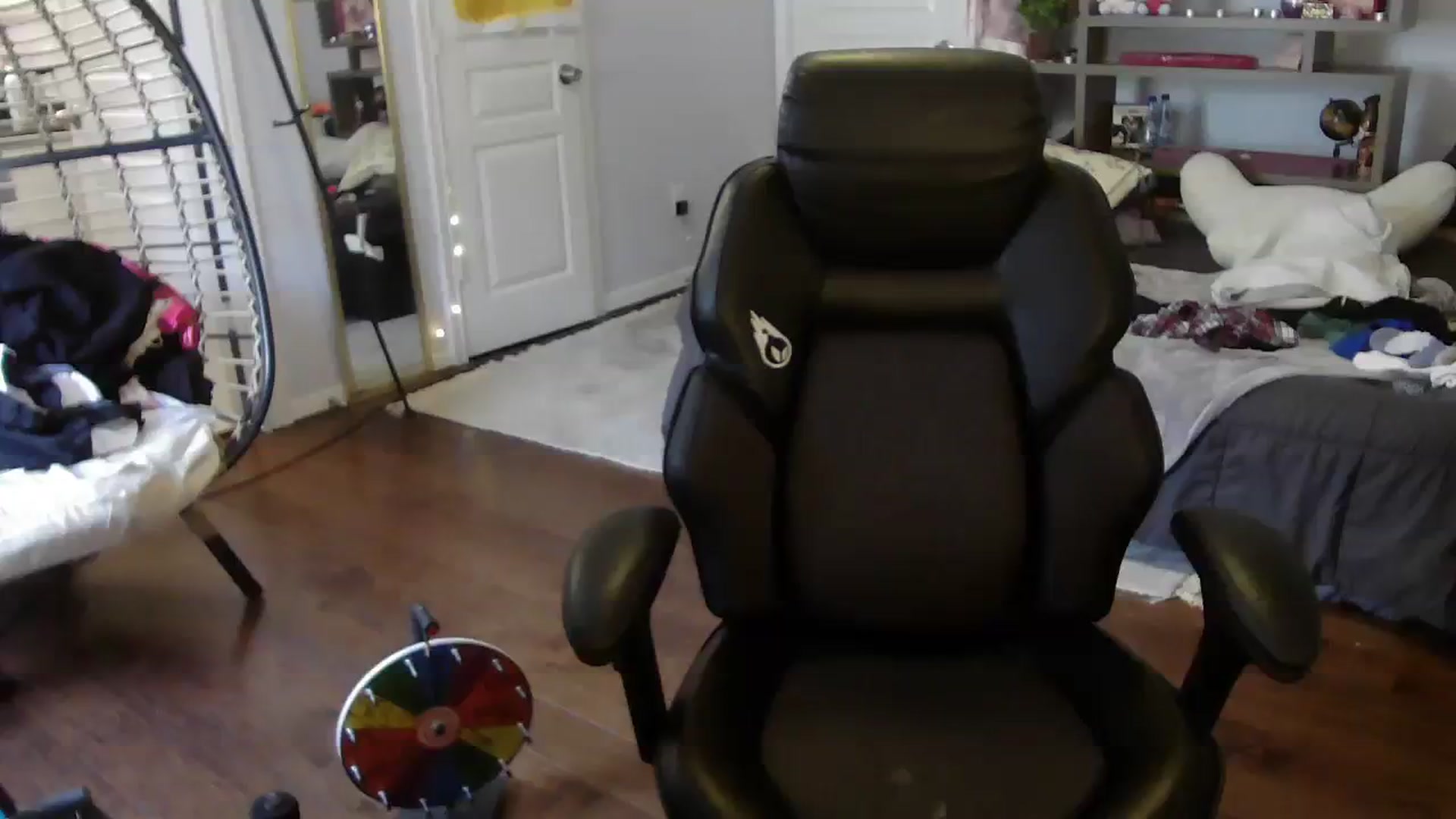 Gallery image thumbnail from Bunnydathug's myfreecams stream on, 08/06/2023, 19:31 image 7 of 20