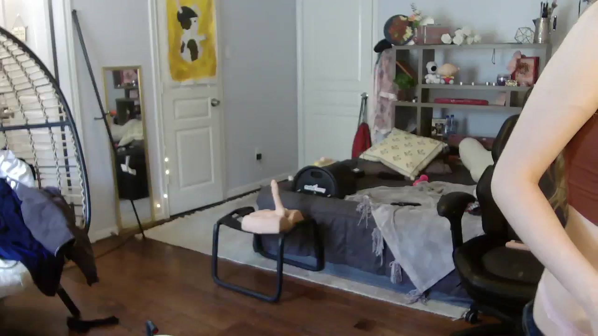 Gallery image thumbnail from Bunnydathug's myfreecams stream on, 08/06/2023, 19:31 image 20 of 20