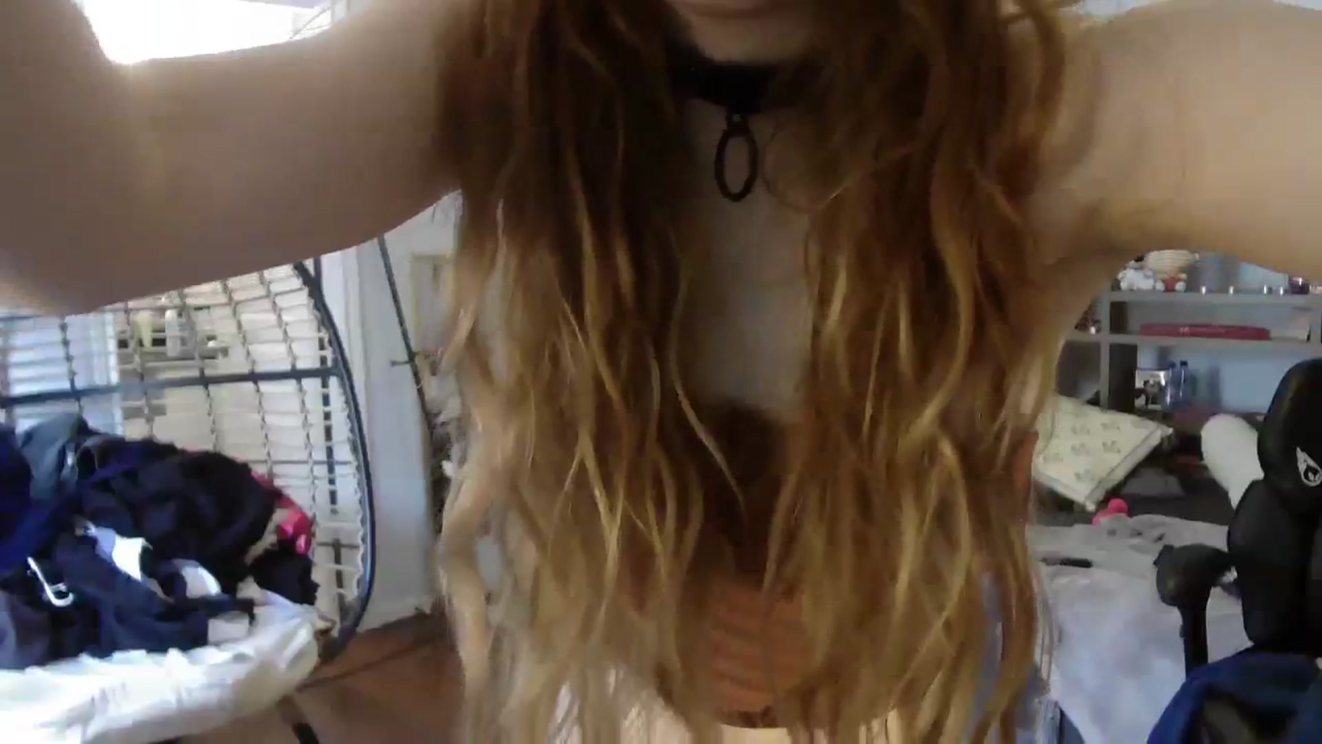Gallery image thumbnail from Bunnydathug's myfreecams stream on, 08/06/2023, 19:31 image 16 of 20