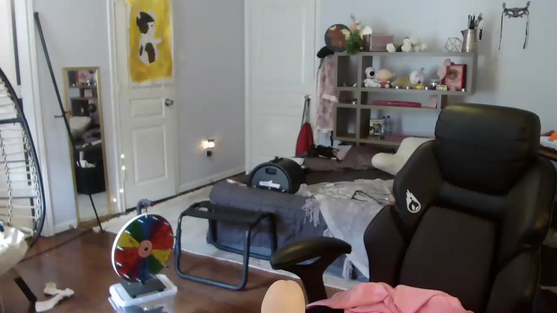 Gallery image thumbnail from Bunnydathug's myfreecams stream on, 08/08/2023, 17:26 image 15 of 20