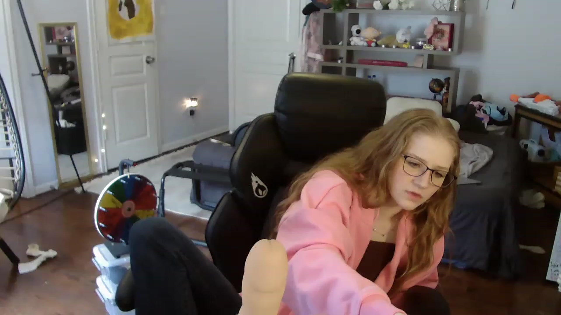Gallery image thumbnail from Bunnydathug's myfreecams stream on, 08/08/2023, 17:26 image 19 of 20
