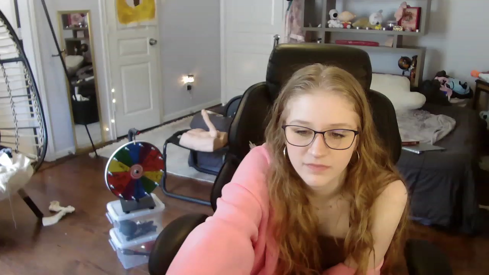 Gallery image thumbnail from Bunnydathug's myfreecams stream on, 08/08/2023, 18:28 image 9 of 20
