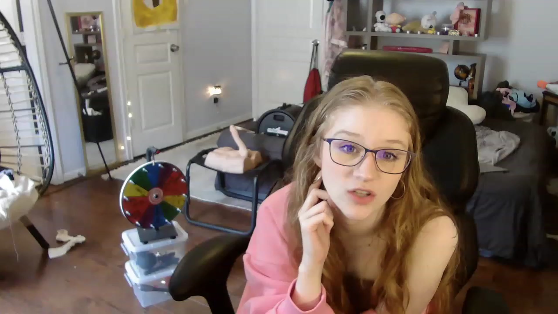 Gallery image thumbnail from Bunnydathug's myfreecams stream on, 08/08/2023, 18:28 image 8 of 20