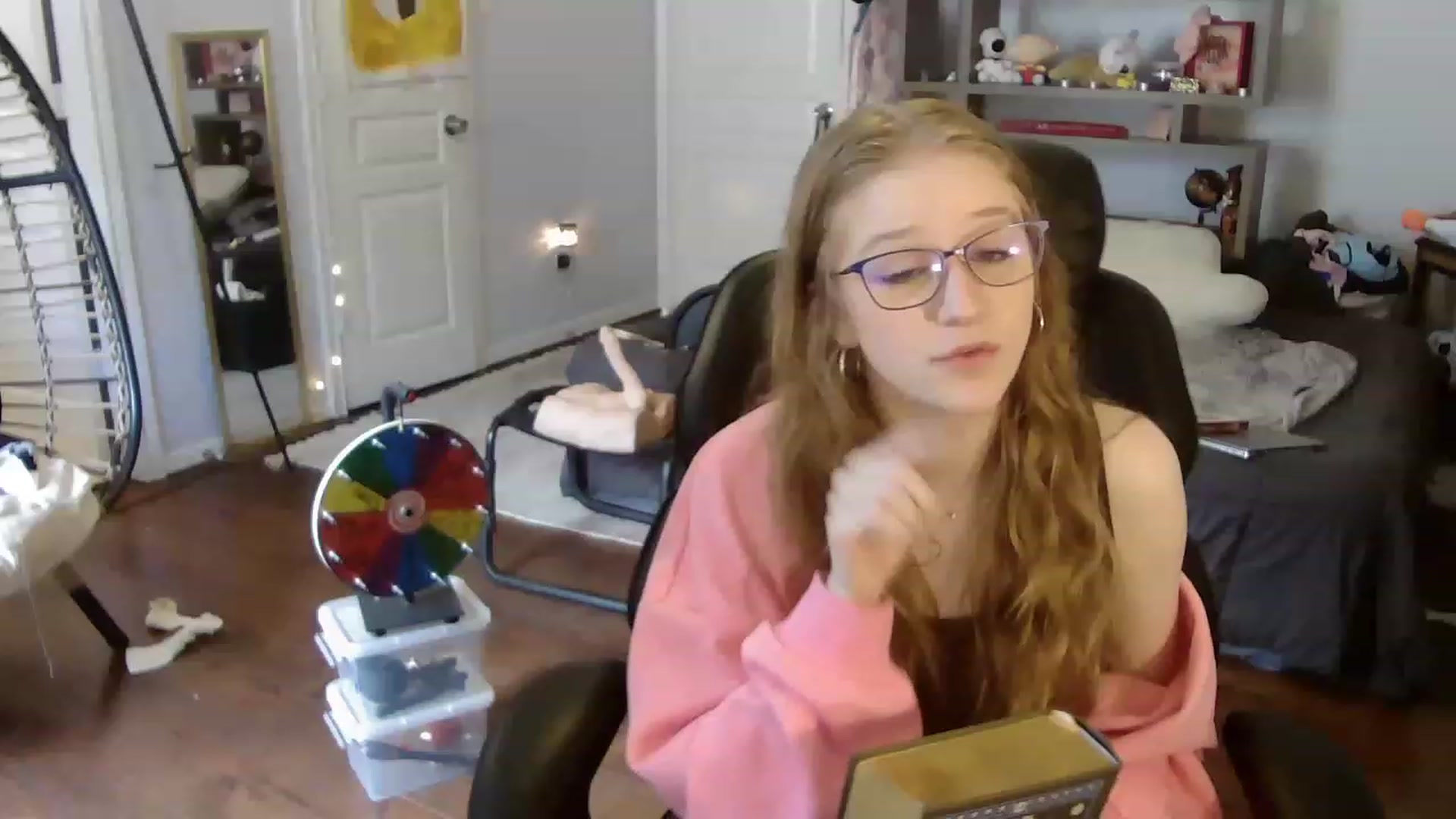 Gallery image thumbnail from Bunnydathug's myfreecams stream on, 08/08/2023, 18:28 image 2 of 20