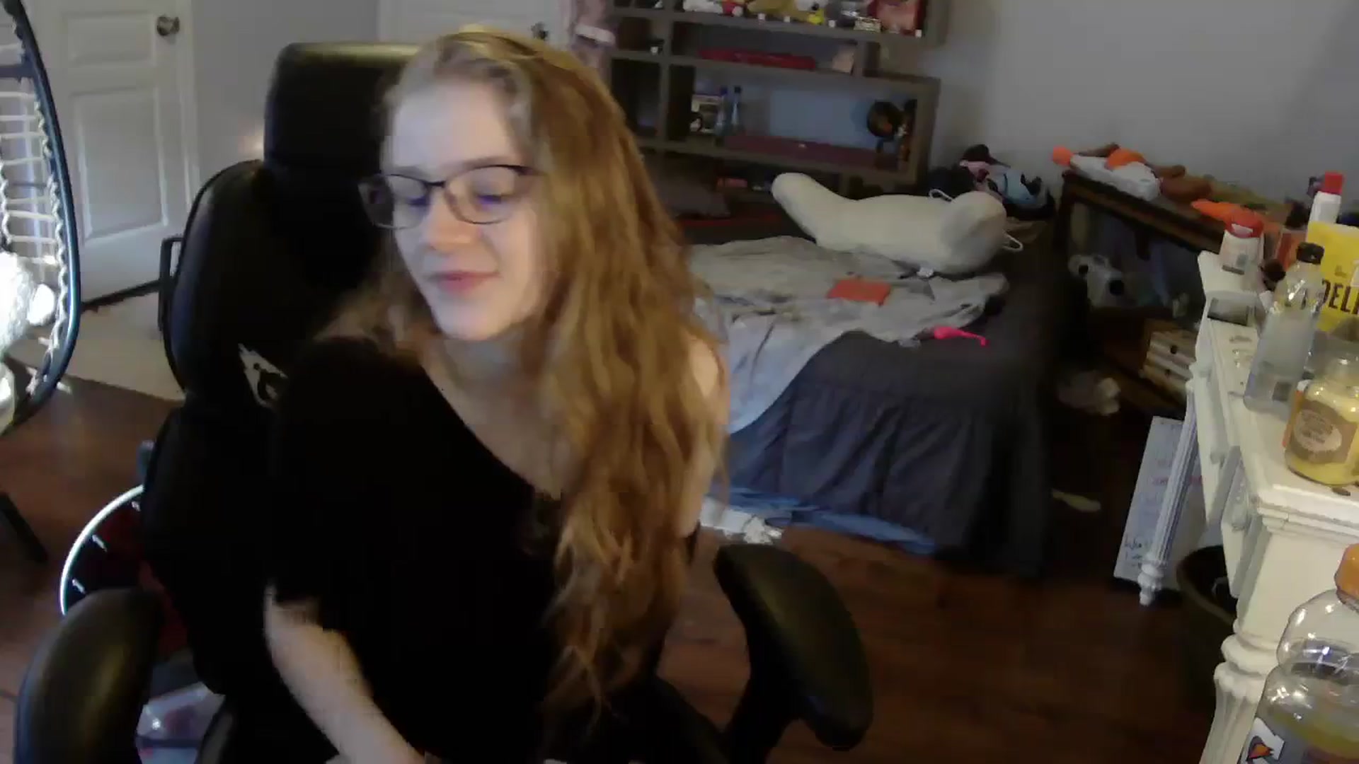Gallery image thumbnail from Bunnydathug's myfreecams stream on, 08/10/2023, 14:07 image 3 of 20