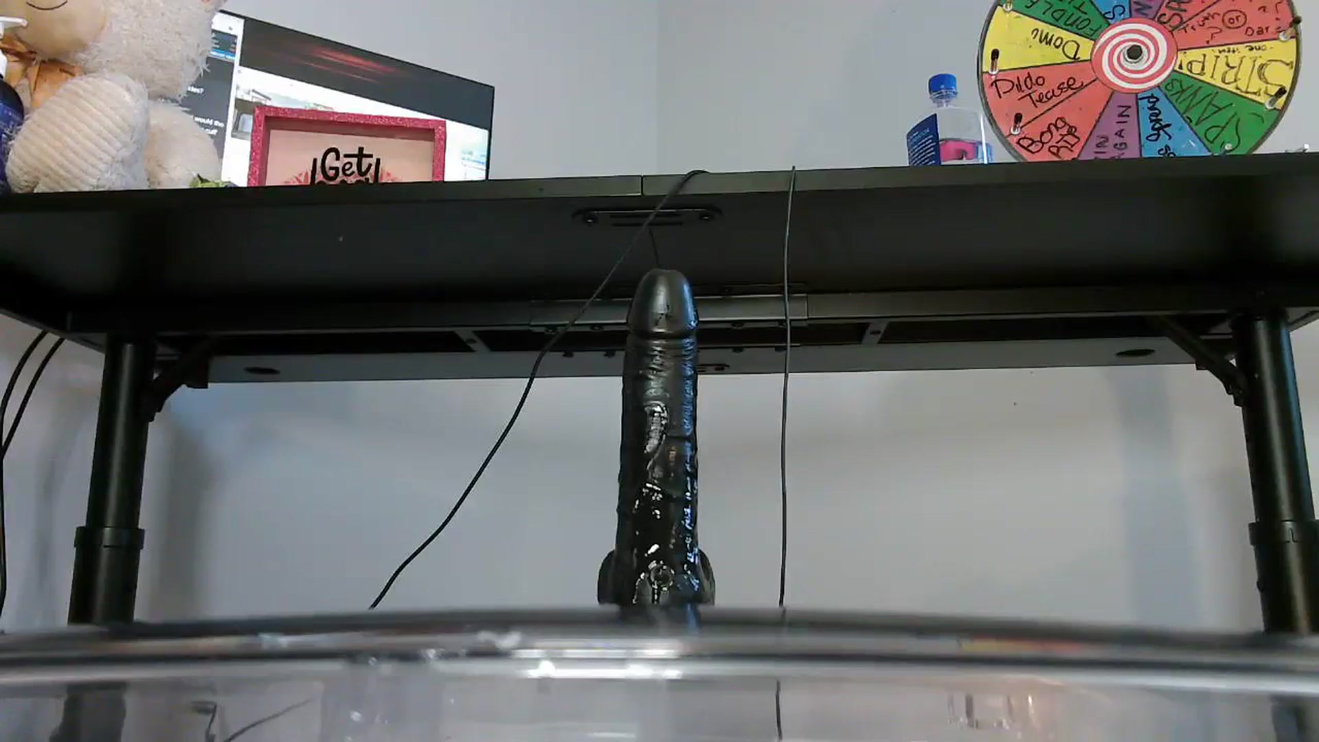 Gallery image thumbnail from Bunnydathug's myfreecams stream on, 08/17/2023, 17:51 image 4 of 20
