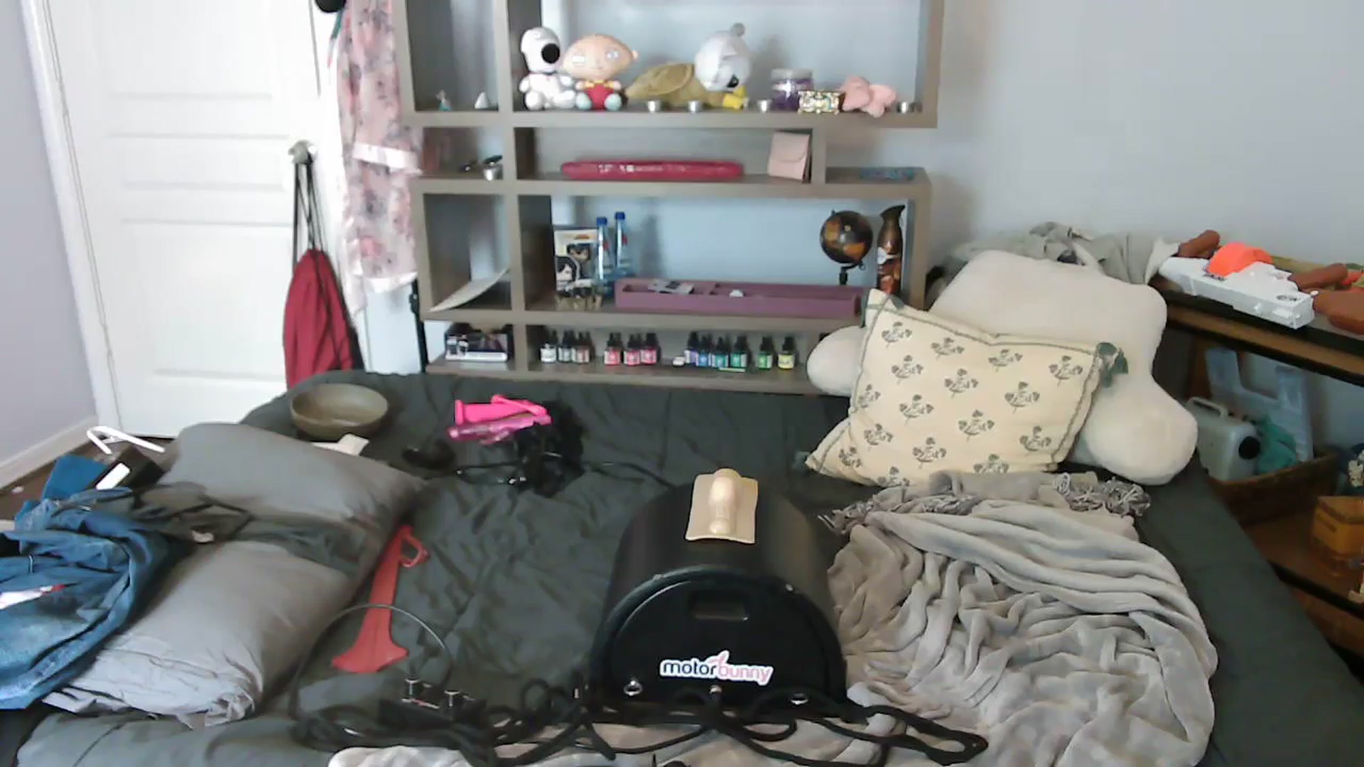Gallery image thumbnail from Bunnydathug's myfreecams stream on, 08/20/2023, 16:16 image 3 of 20