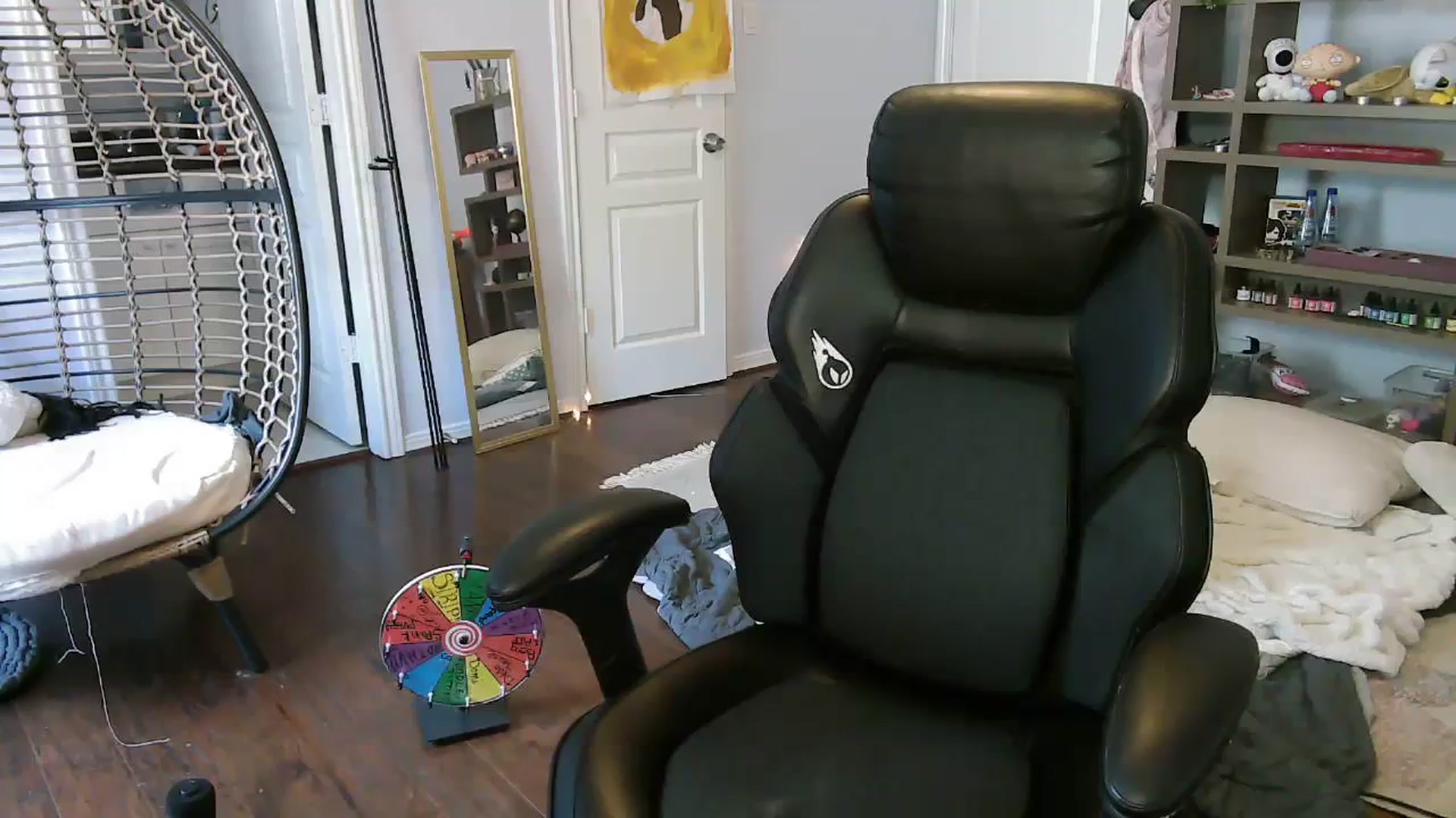 Gallery image thumbnail from Bunnydathug's myfreecams stream on, 08/27/2023, 18:43 image 17 of 20