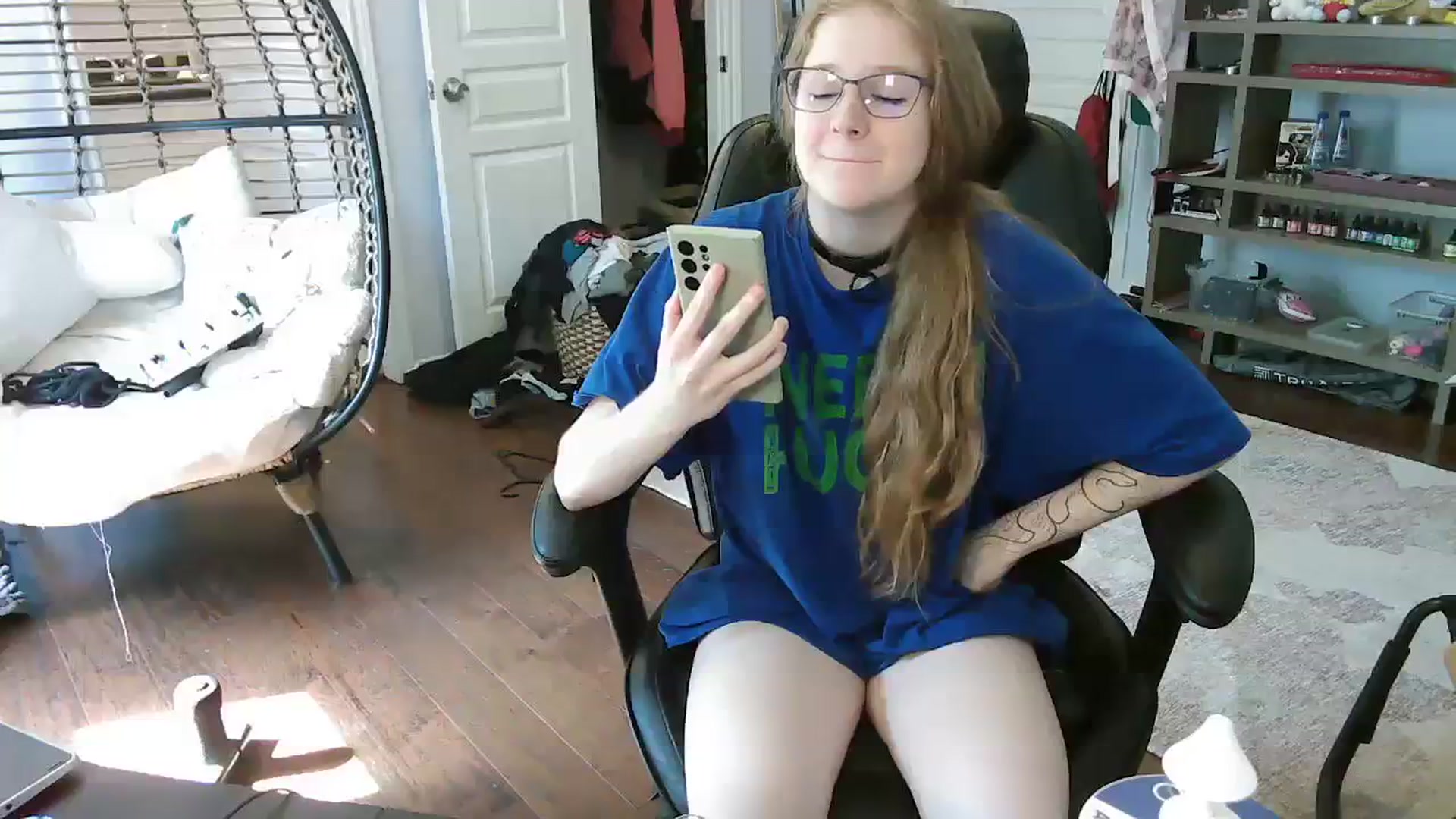 Gallery image thumbnail from Bunnydathug's myfreecams stream on, 09/08/2023, 15:53 image 16 of 20