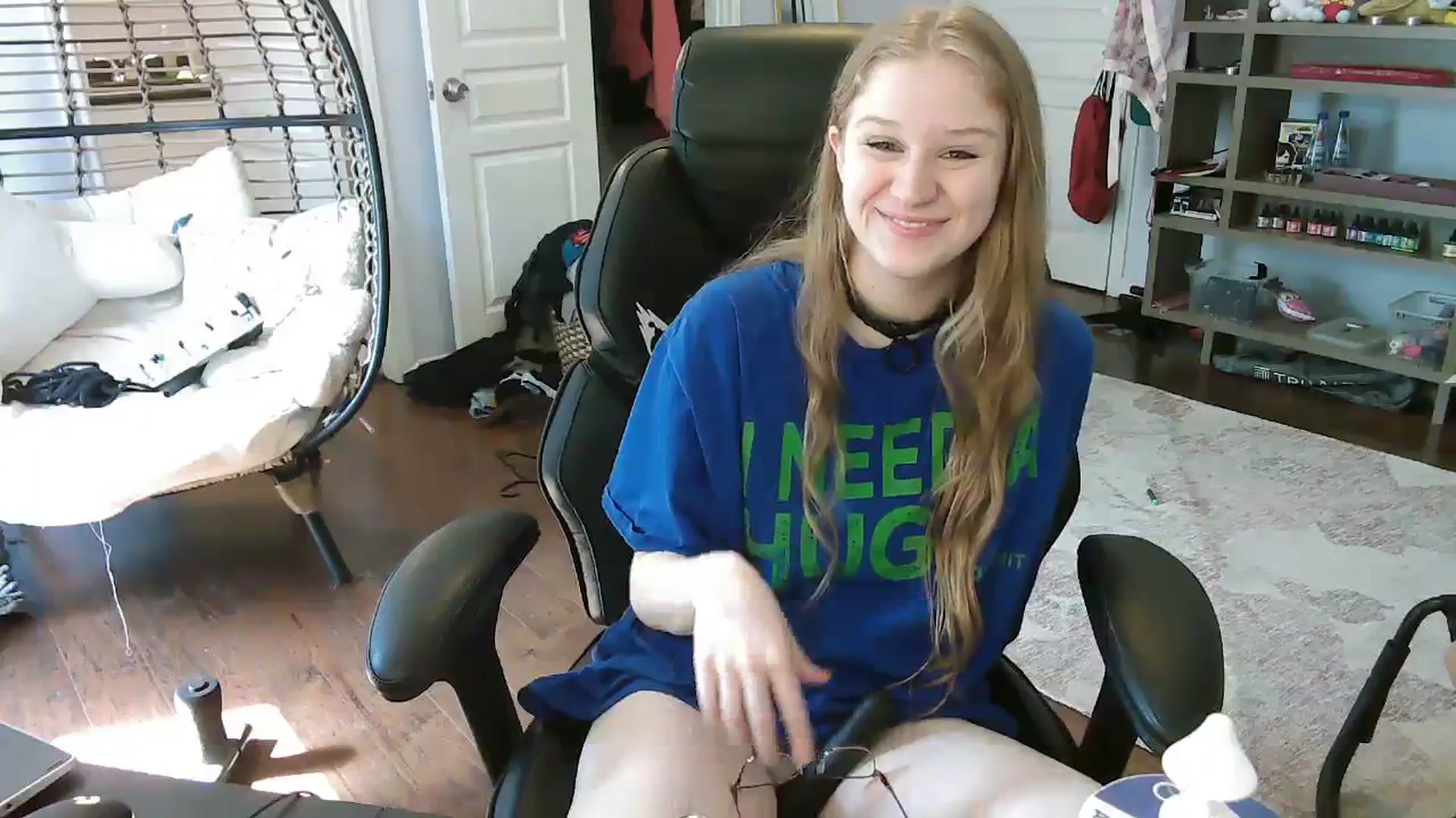 Gallery image thumbnail from Bunnydathug's myfreecams stream on, 09/08/2023, 15:53 image 17 of 20