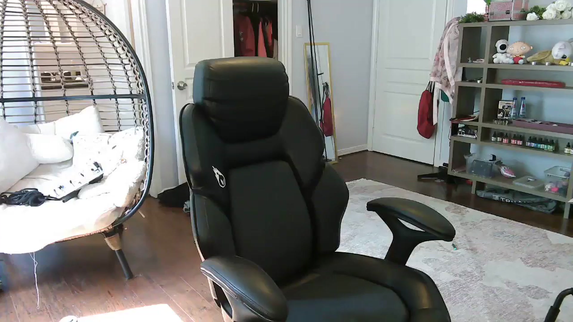 Gallery image thumbnail from Bunnydathug's myfreecams stream on, 09/08/2023, 15:53 image 12 of 20