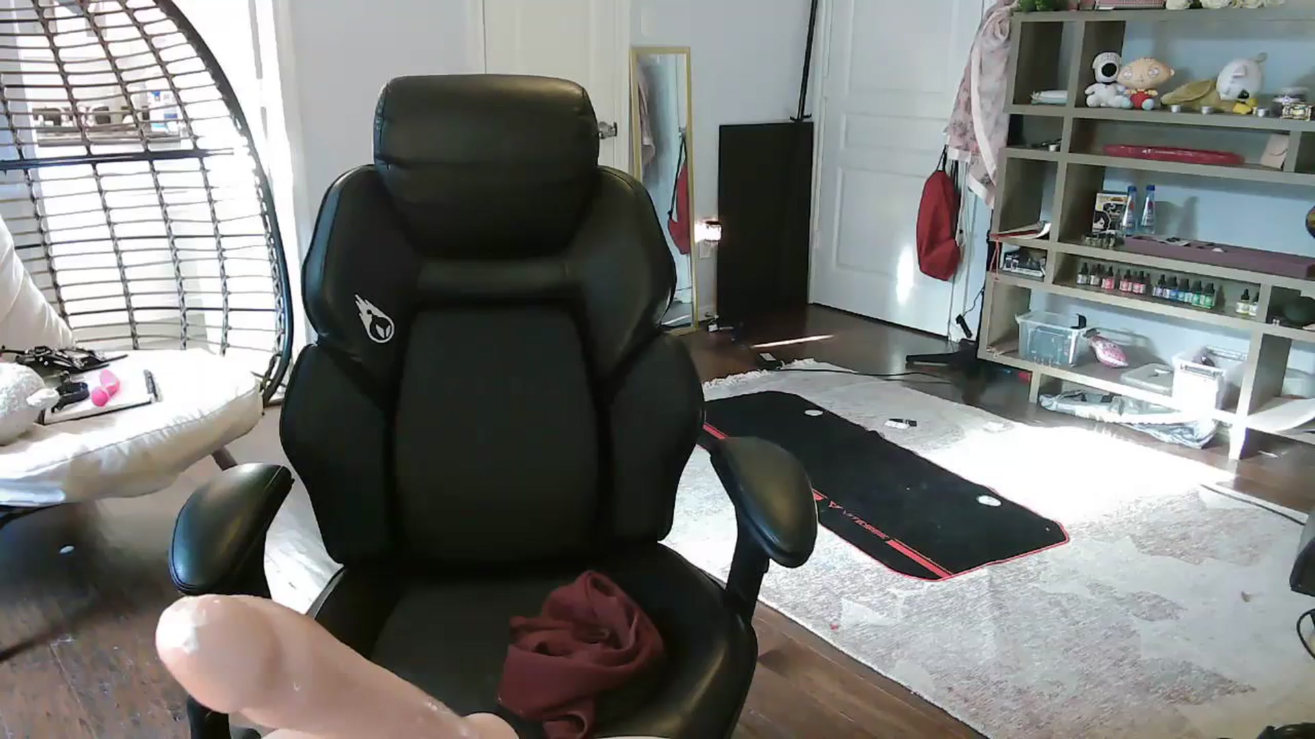 Gallery image thumbnail from Bunnydathug's myfreecams stream on, 09/20/2023, 14:02 image 15 of 20