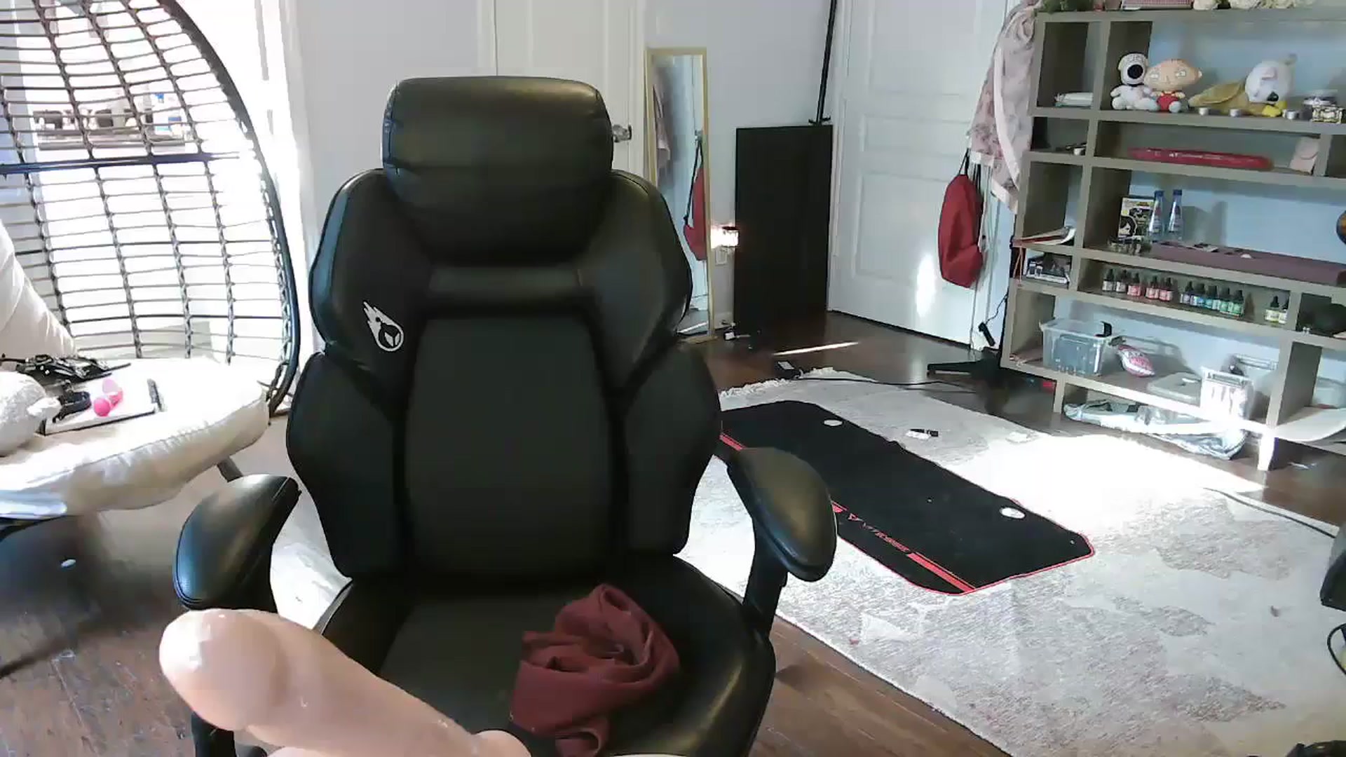 Gallery image thumbnail from Bunnydathug's myfreecams stream on, 09/20/2023, 14:02 image 14 of 20