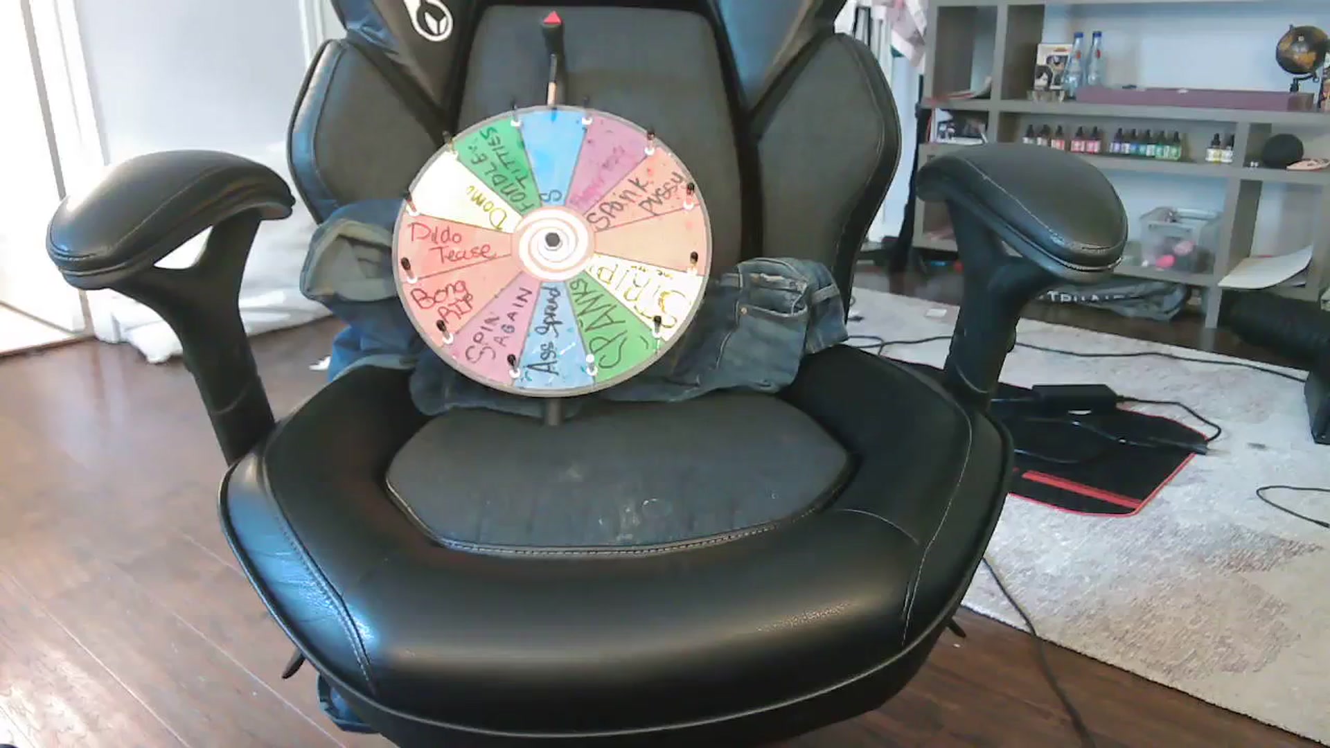 Gallery image thumbnail from Bunnydathug's myfreecams stream on, 09/23/2023, 17:45 image 5 of 20
