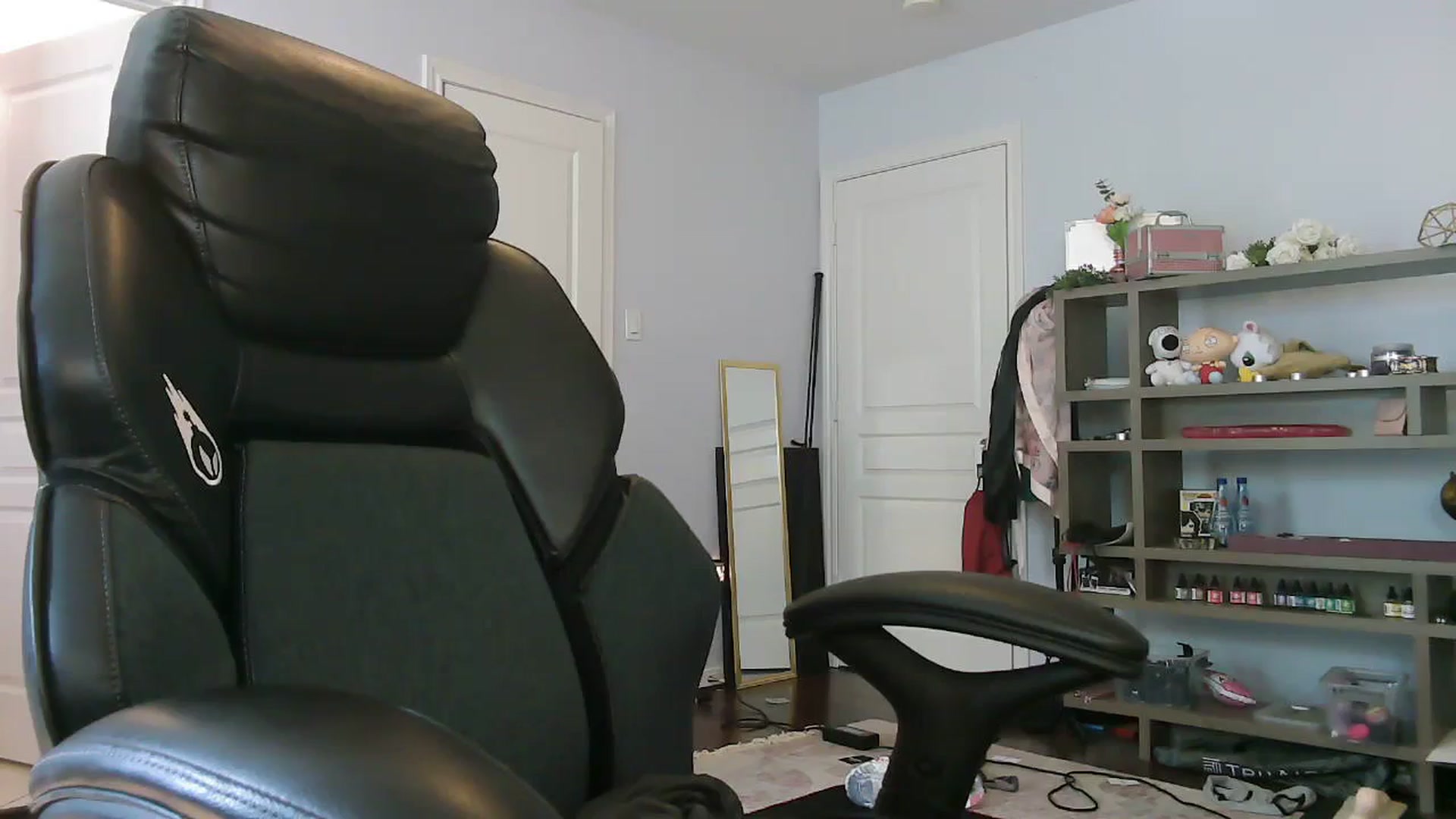 Gallery image thumbnail from Bunnydathug's myfreecams stream on, 09/29/2023, 15:40 image 18 of 20