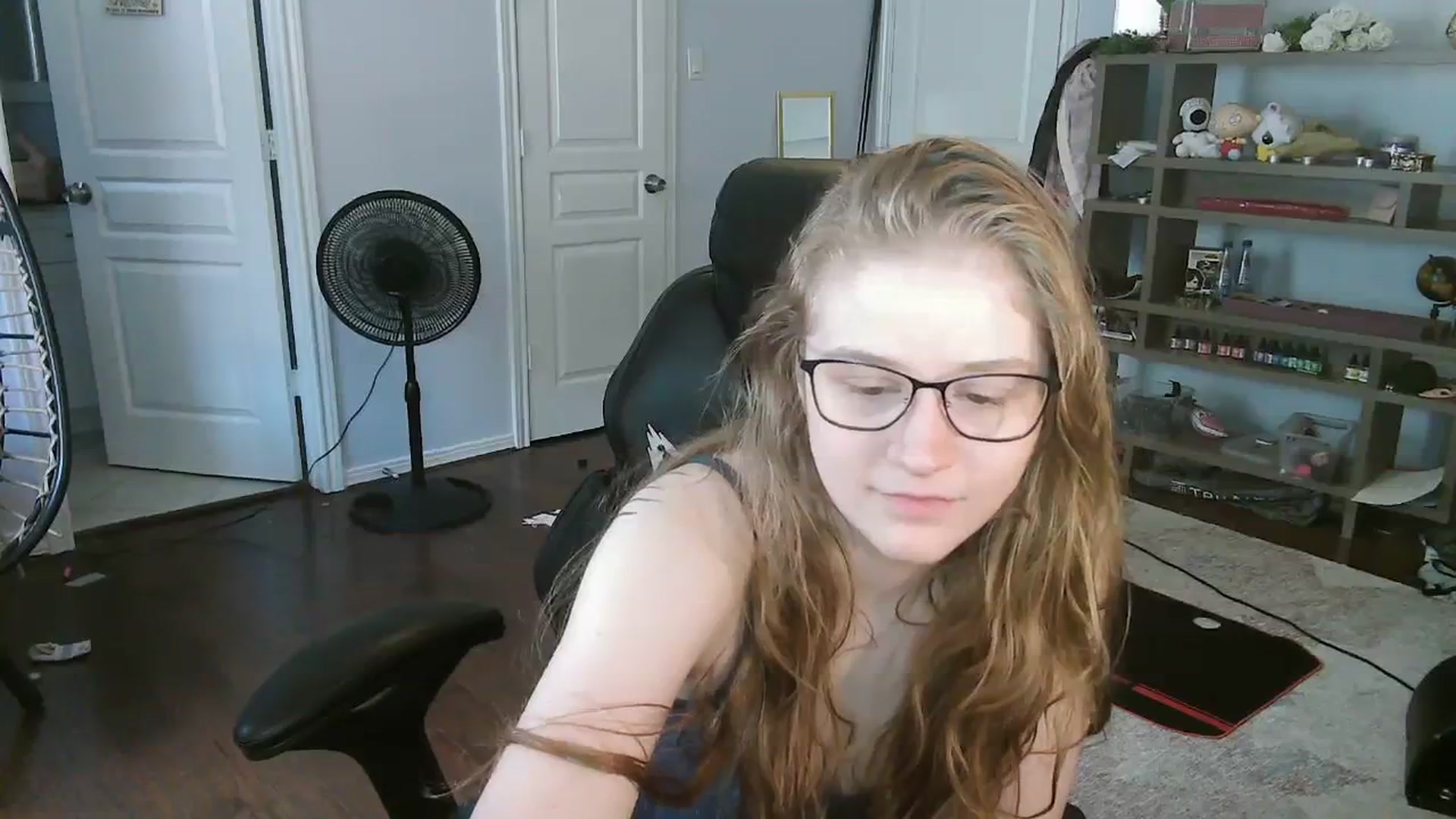 Gallery image thumbnail from Bunnydathug's myfreecams stream on, 09/30/2023, 19:00 image 19 of 20