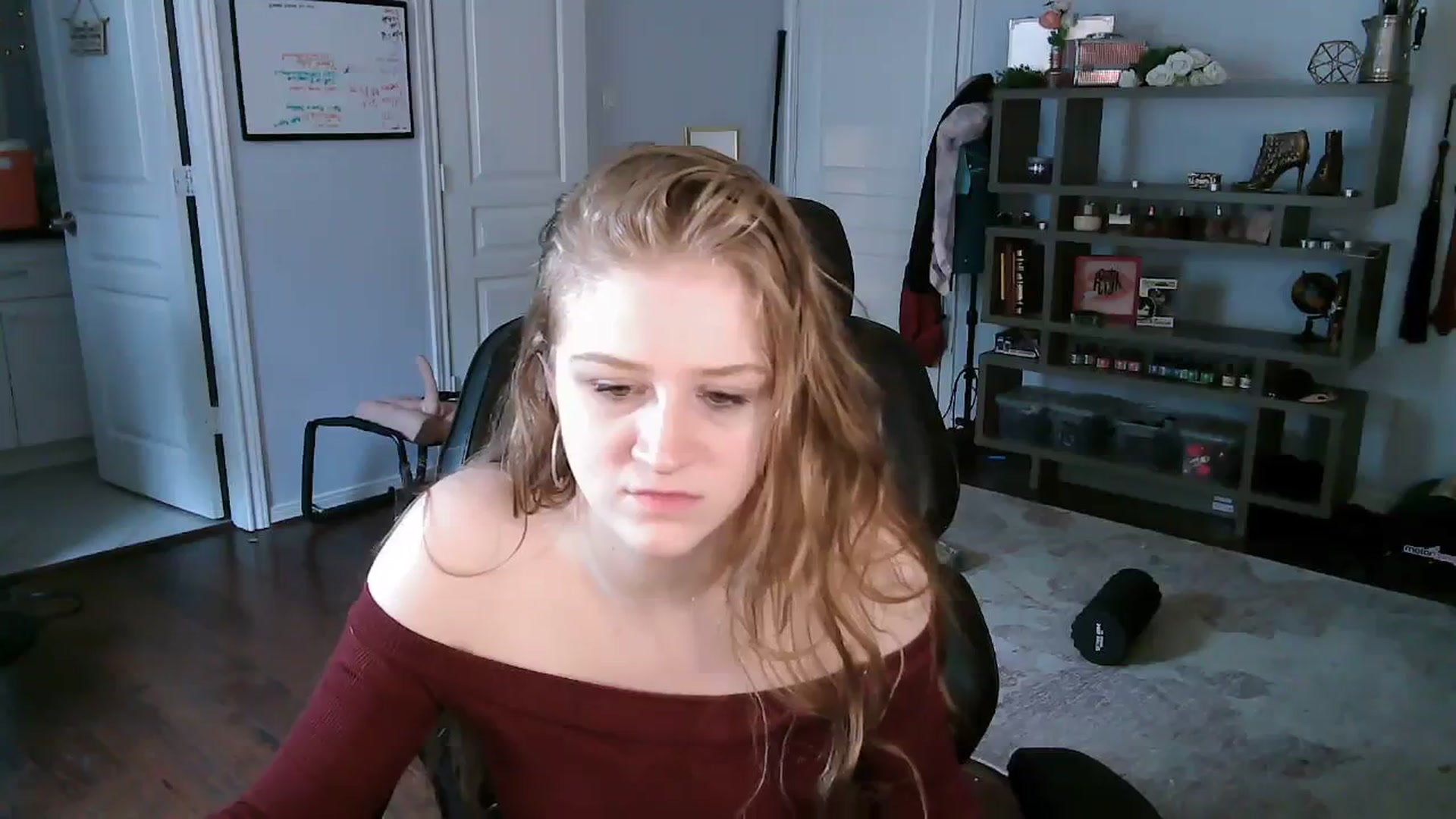 Gallery image thumbnail from Bunnydathug's myfreecams stream on, 10/07/2023, 18:06 image 4 of 20