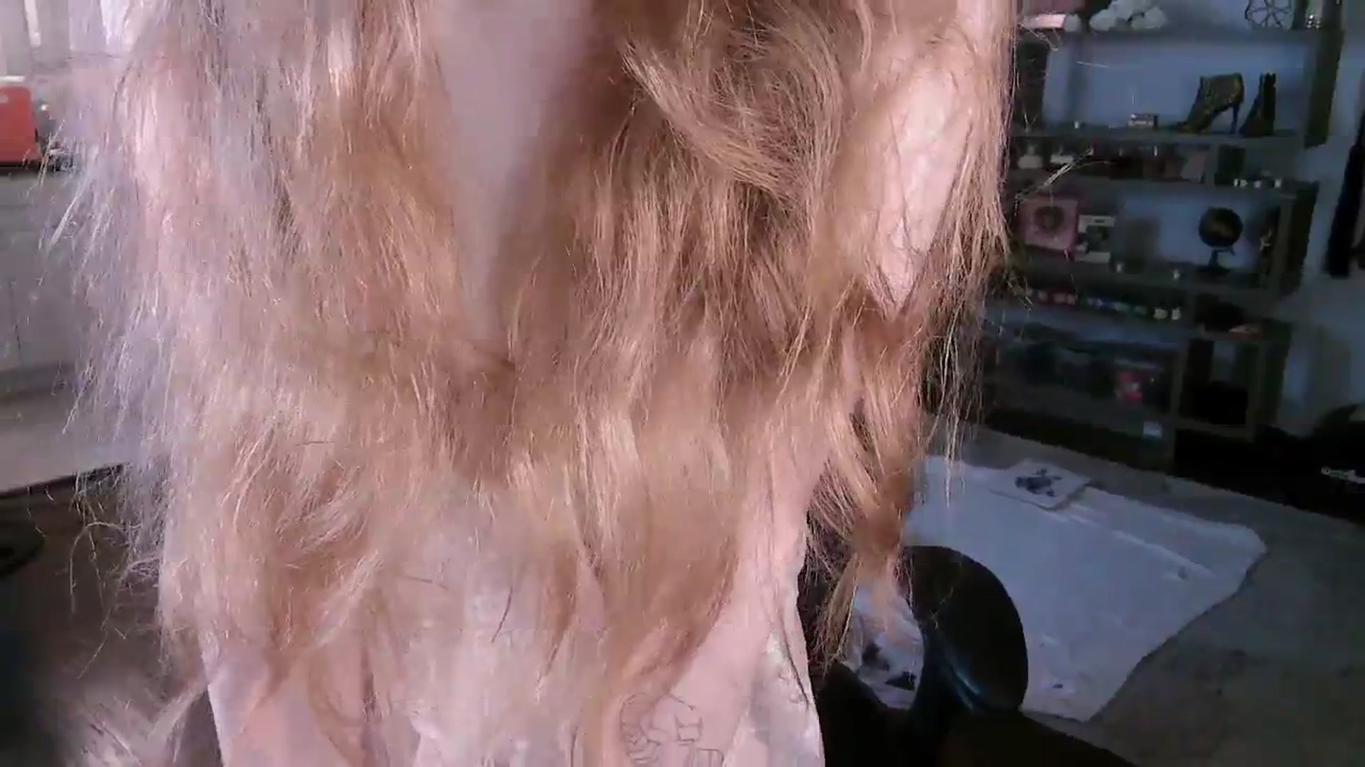 Gallery image thumbnail from Bunnydathug's myfreecams stream on, 10/08/2023, 18:03 image 5 of 20