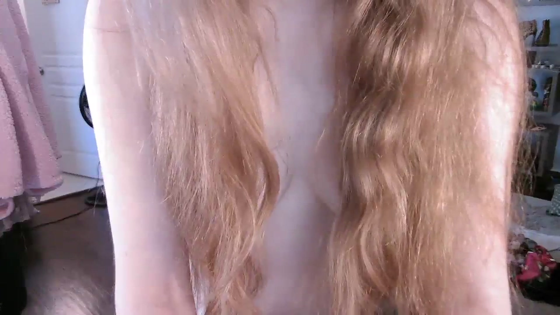 Gallery image thumbnail from Bunnydathug's myfreecams stream on, 10/15/2023, 16:35 image 8 of 20