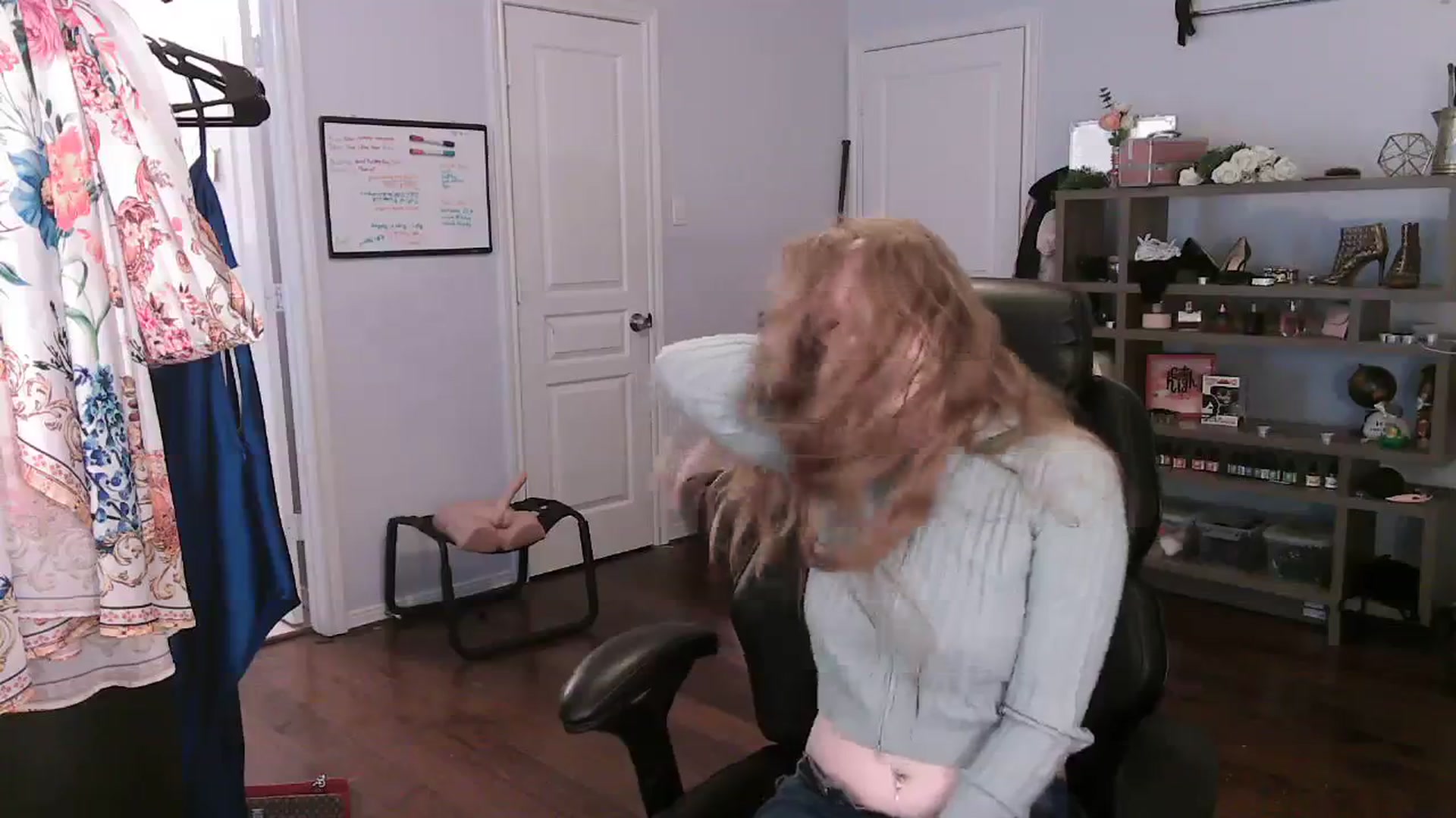 Gallery image thumbnail from Bunnydathug's myfreecams stream on, 10/31/2023, 16:16 image 4 of 20