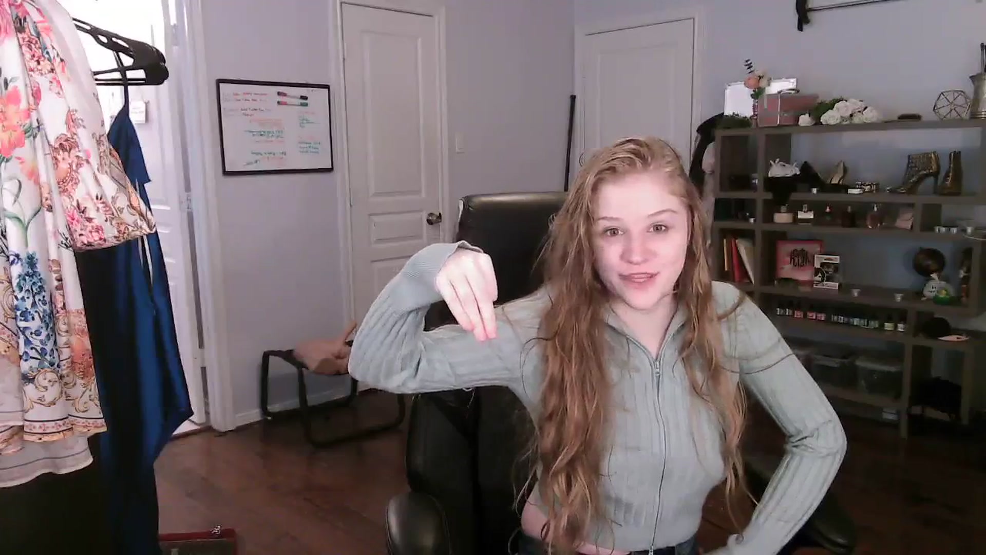 Gallery image thumbnail from Bunnydathug's myfreecams stream on, 10/31/2023, 16:16 image 18 of 20