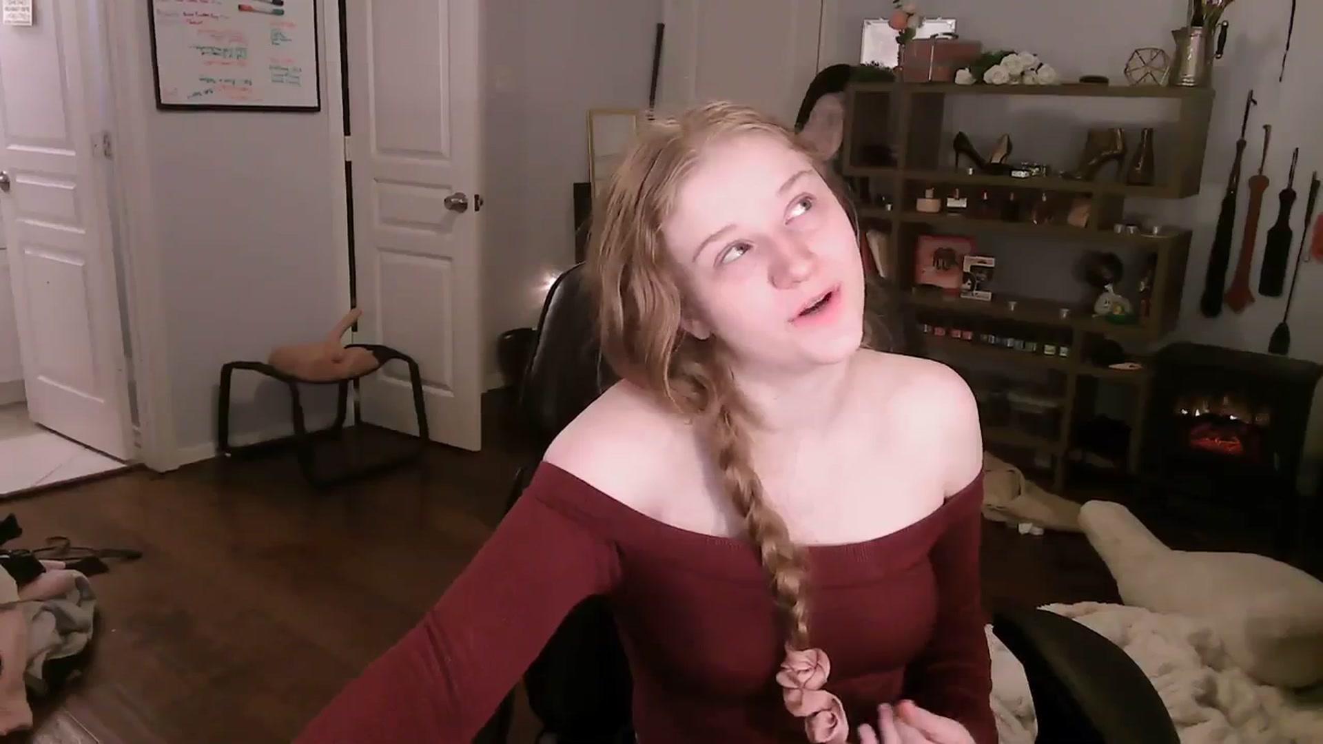 Gallery image thumbnail from Bunnydathug's myfreecams stream on, 11/04/2023, 11:50 image 7 of 20