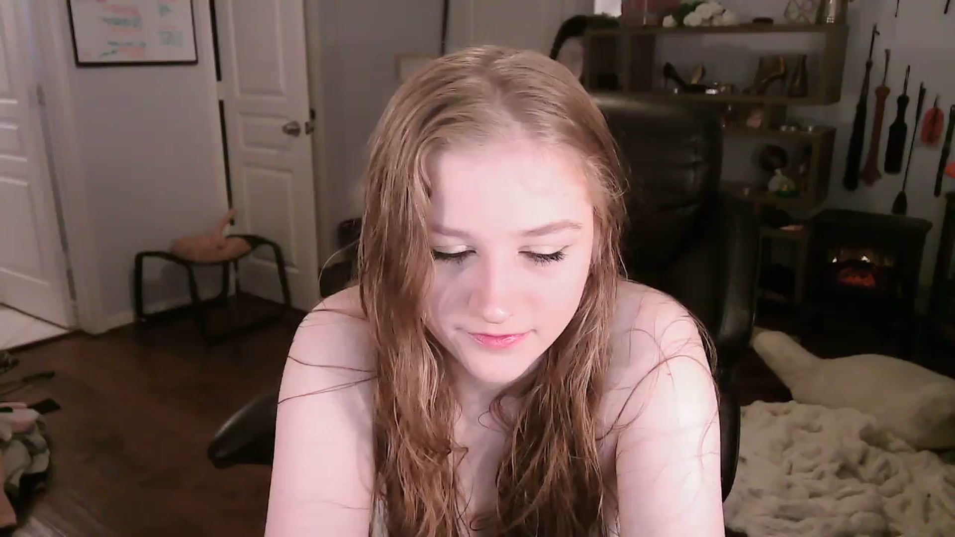 Gallery image thumbnail from Bunnydathug's myfreecams stream on, 11/05/2023, 08:57 image 1 of 20