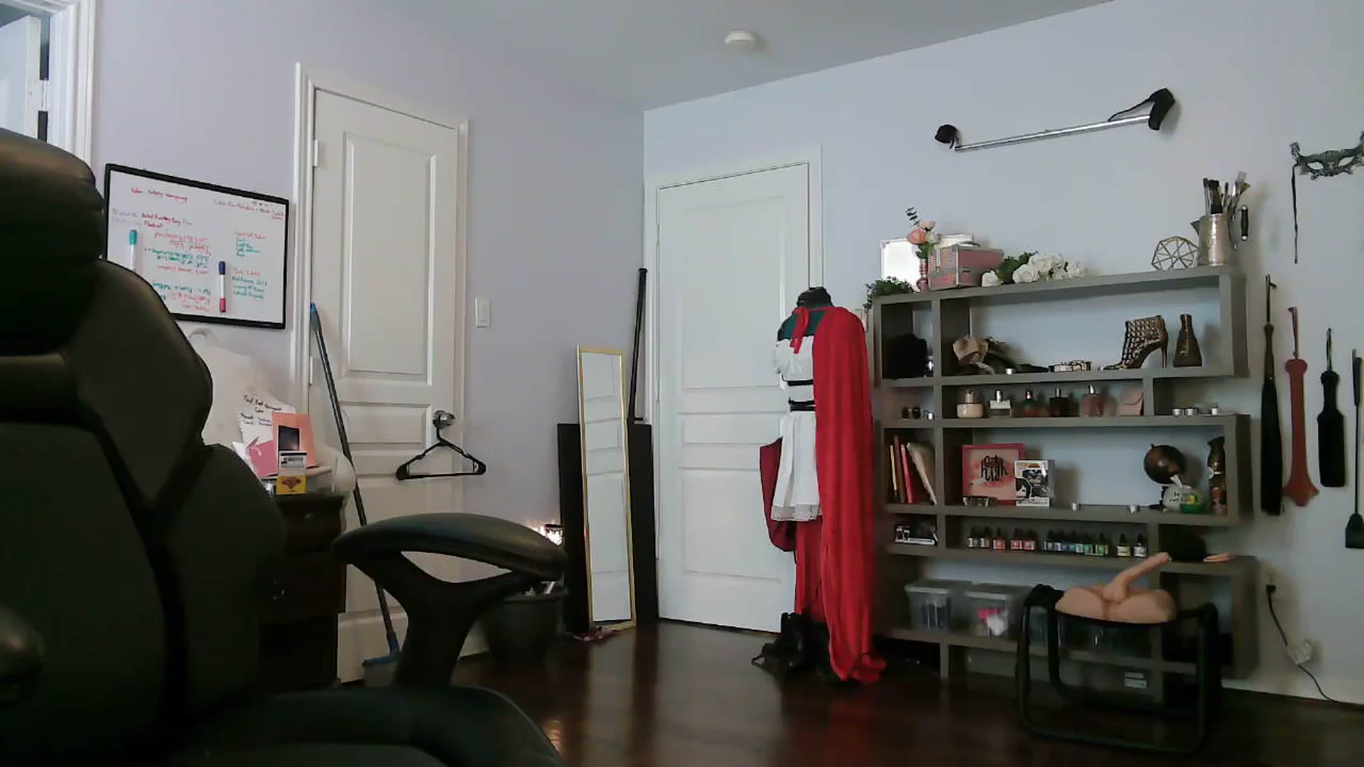 Gallery image thumbnail from Bunnydathug's myfreecams stream on, 11/08/2023, 19:56 image 16 of 20