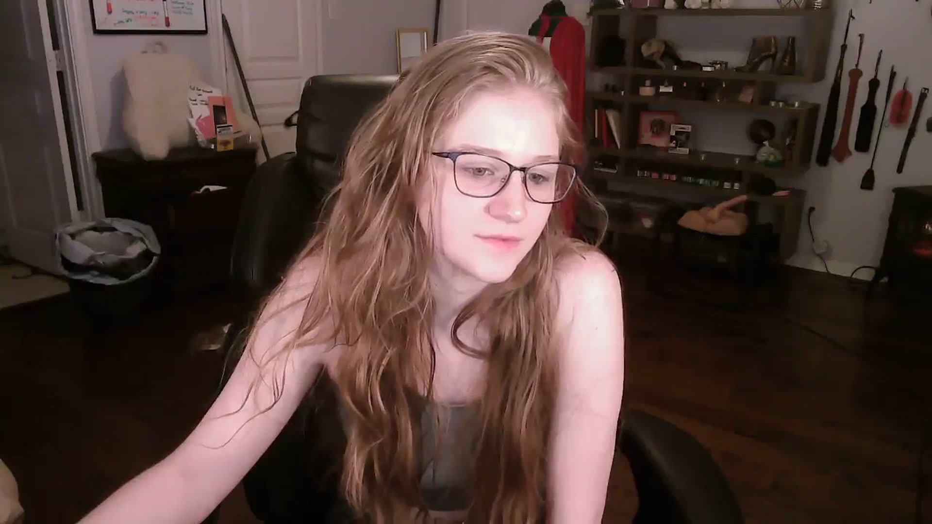 Gallery image thumbnail from Bunnydathug's myfreecams stream on, 11/08/2023, 23:40 image 20 of 20