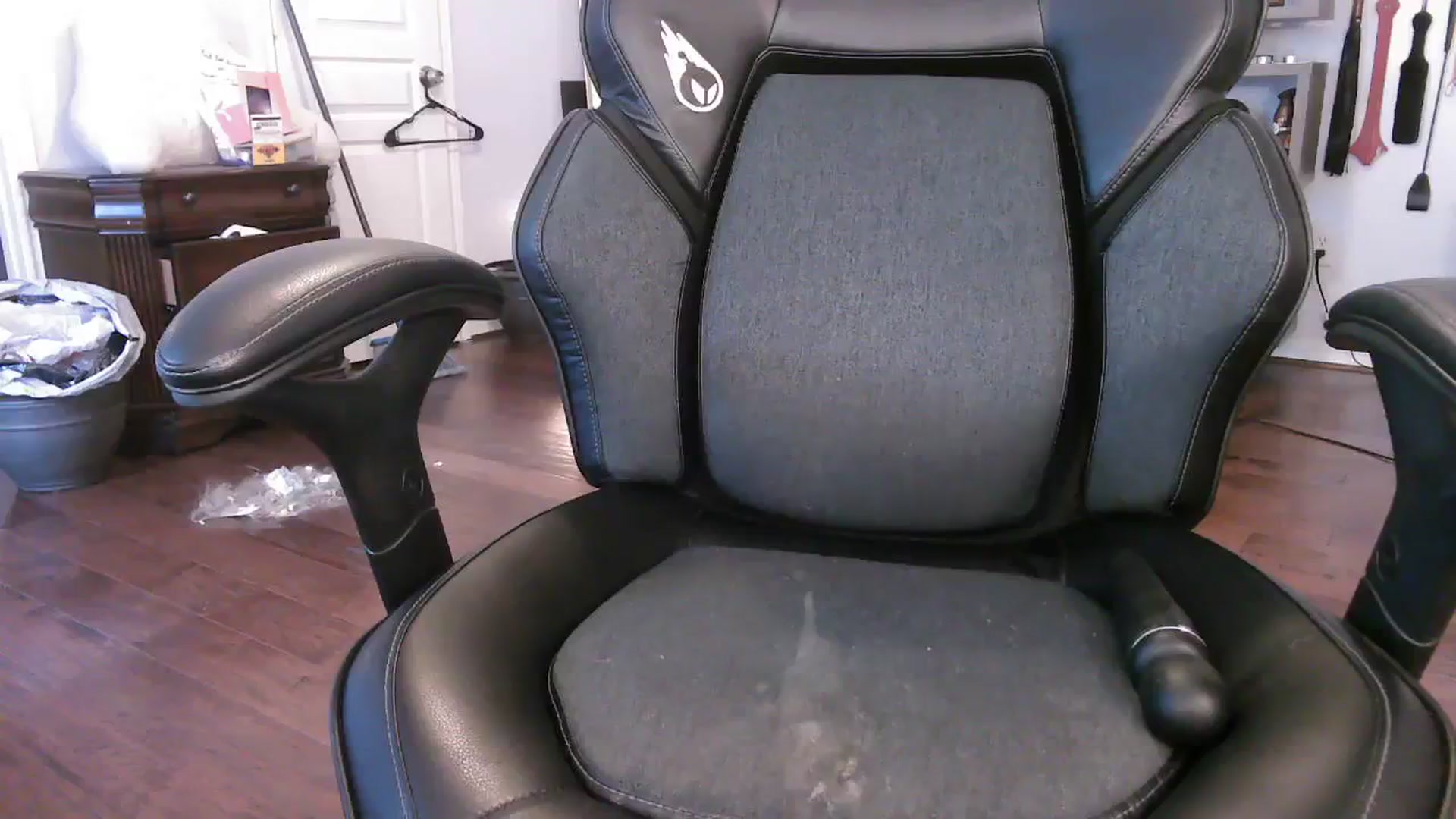 Gallery image thumbnail from Bunnydathug's myfreecams stream on, 11/08/2023, 23:40 image 4 of 20
