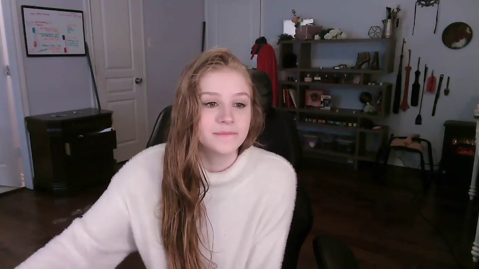 Gallery image thumbnail from Bunnydathug's myfreecams stream on, 11/10/2023, 17:26 image 2 of 20