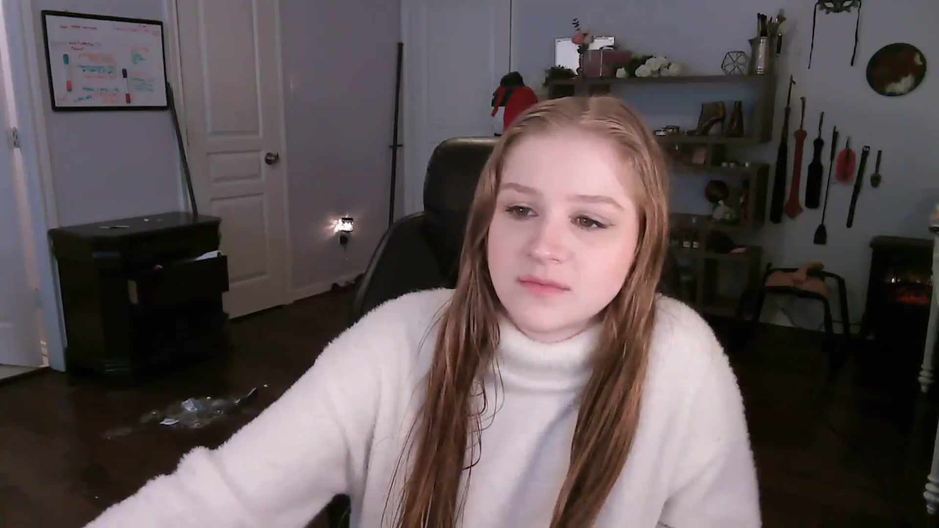 Gallery image thumbnail from Bunnydathug's myfreecams stream on, 11/10/2023, 17:26 image 3 of 20