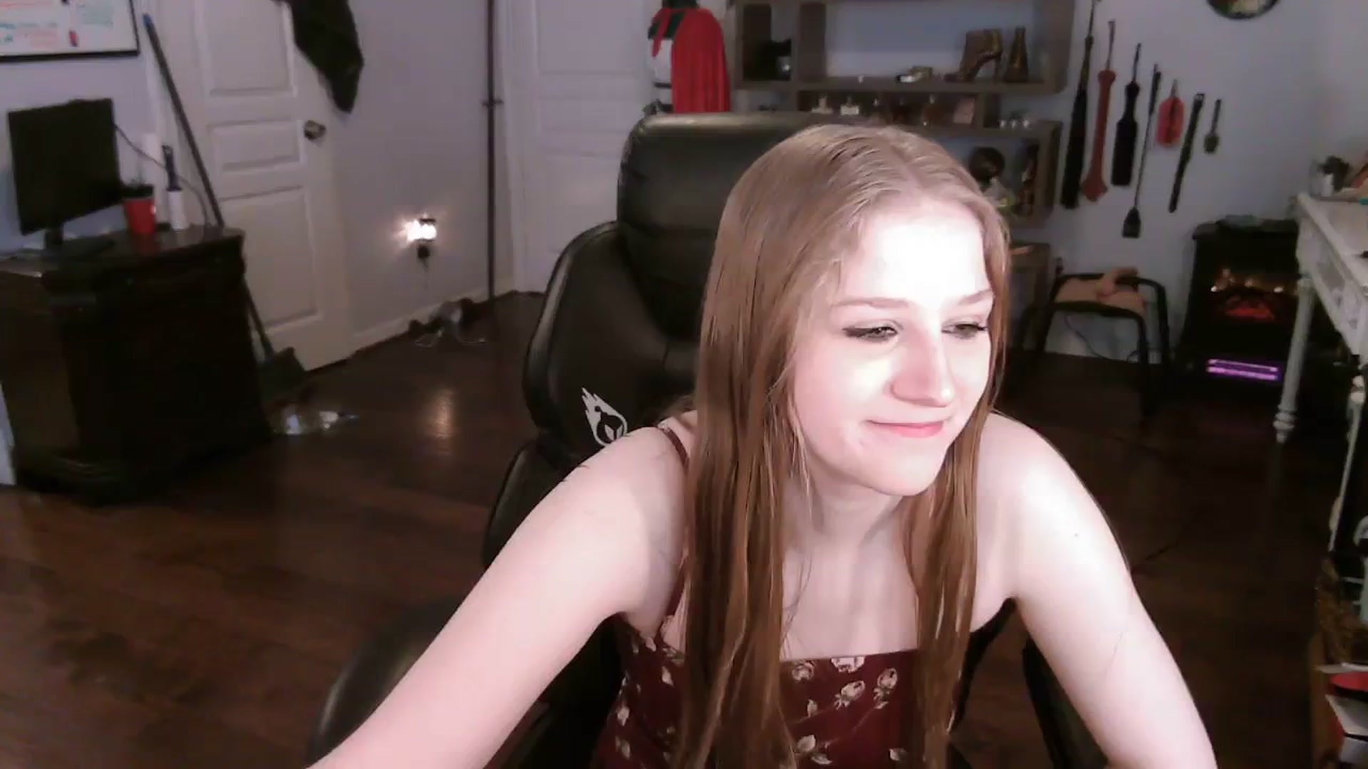 Gallery image thumbnail from Bunnydathug's myfreecams stream on, 11/11/2023, 16:17 image 1 of 20