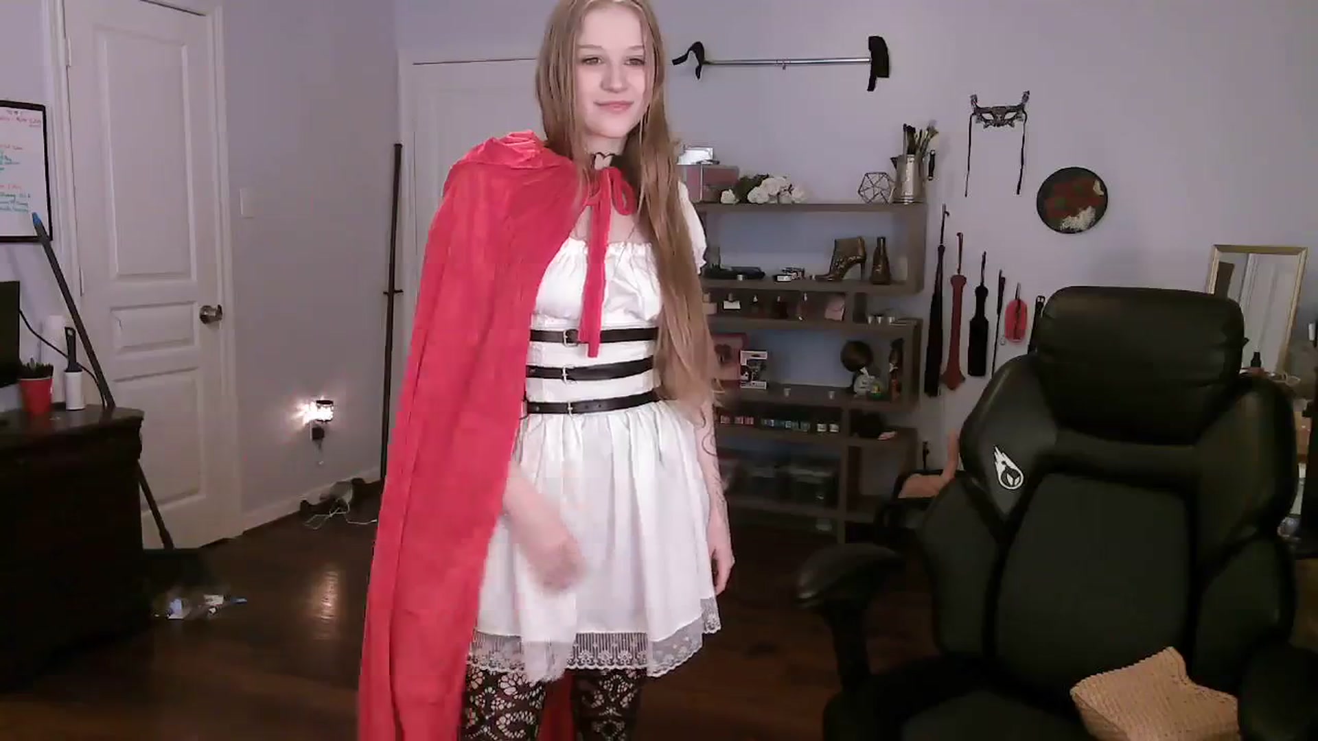 Gallery image thumbnail from Bunnydathug's myfreecams stream on, 11/11/2023, 22:17 image 8 of 20