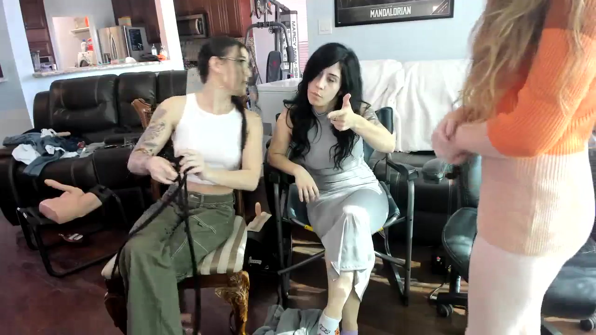 Gallery image thumbnail from Bunnydathug's myfreecams stream on, 11/17/2023, 17:21 image 20 of 20