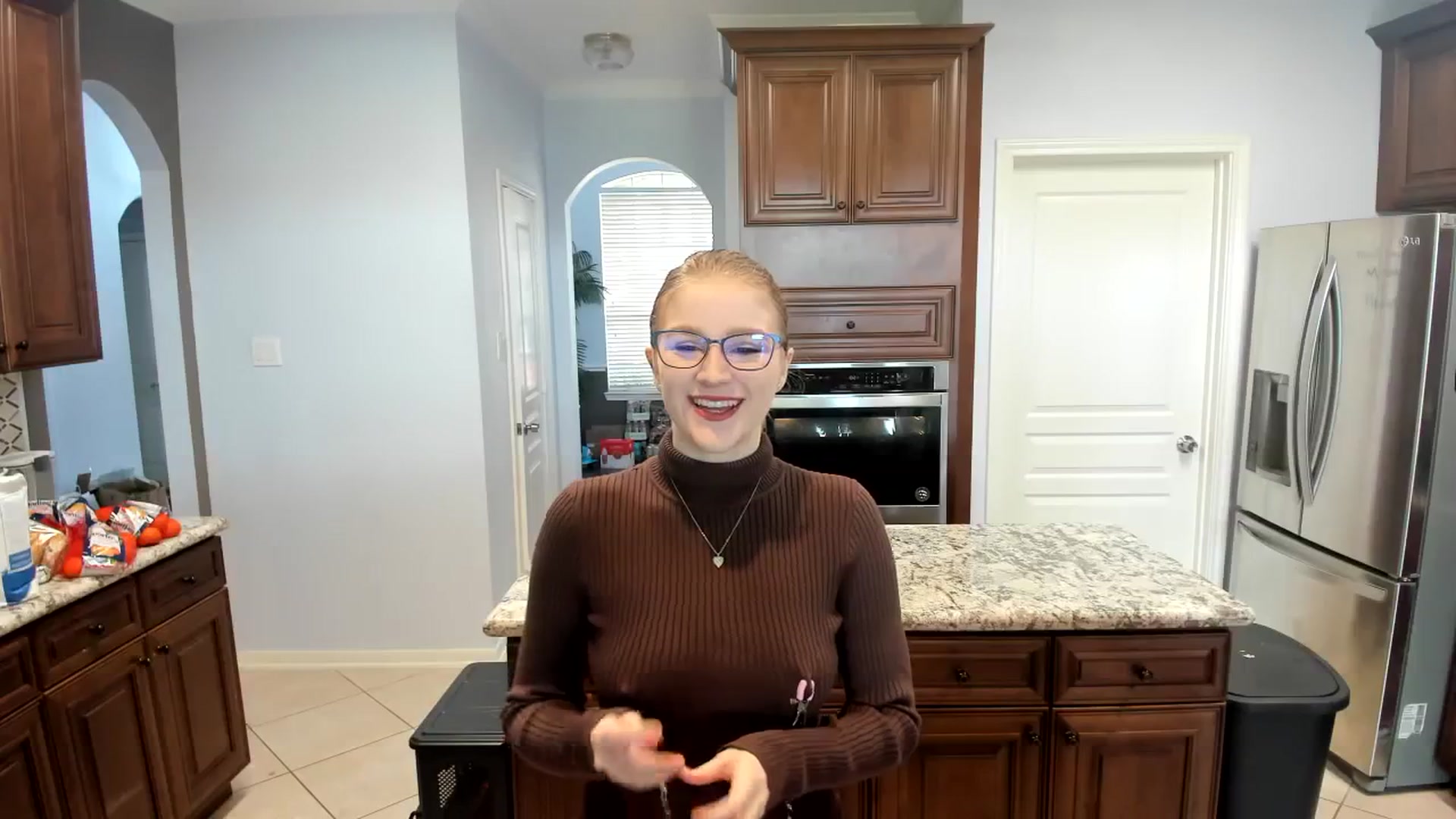 Gallery image thumbnail from Bunnydathug's myfreecams stream on, 11/25/2023, 17:12 image 7 of 20