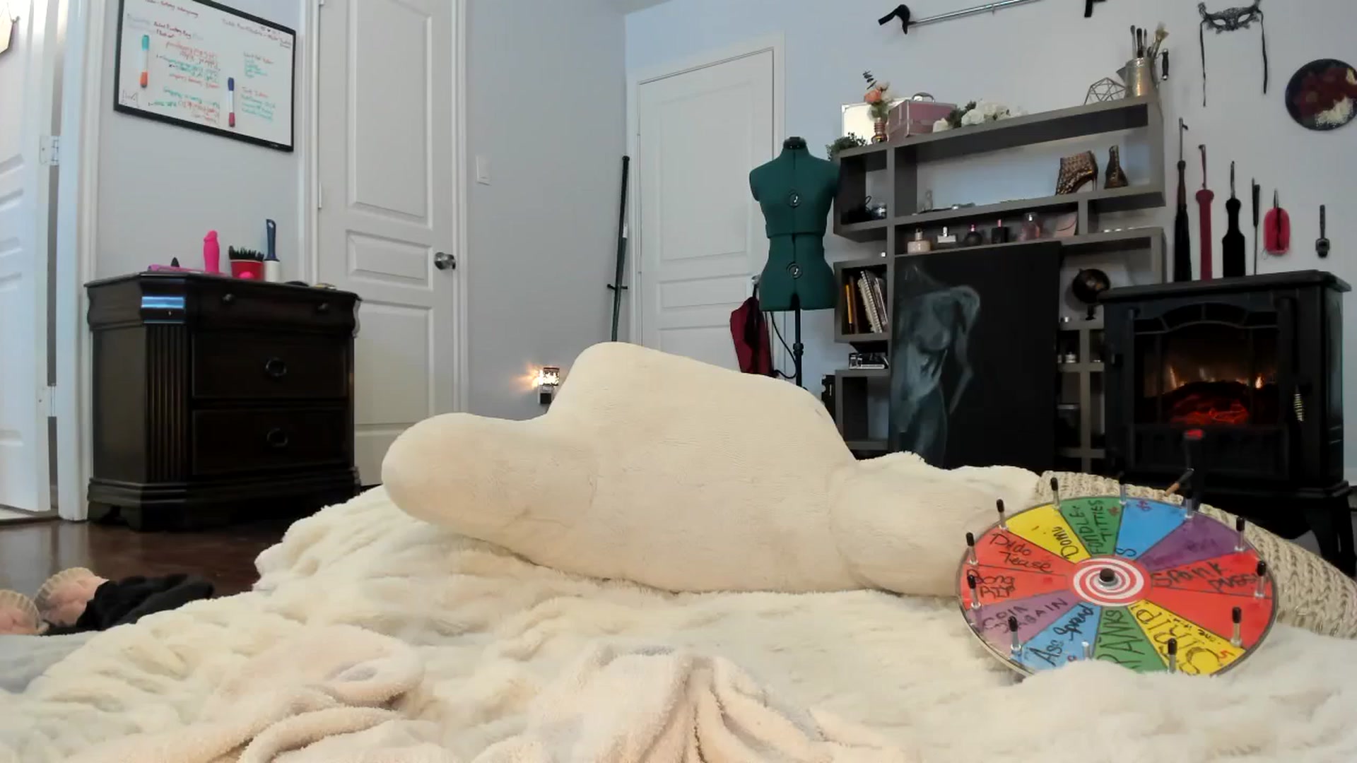 Gallery image thumbnail from Bunnydathug's myfreecams stream on, 12/03/2023, 16:42 image 14 of 20