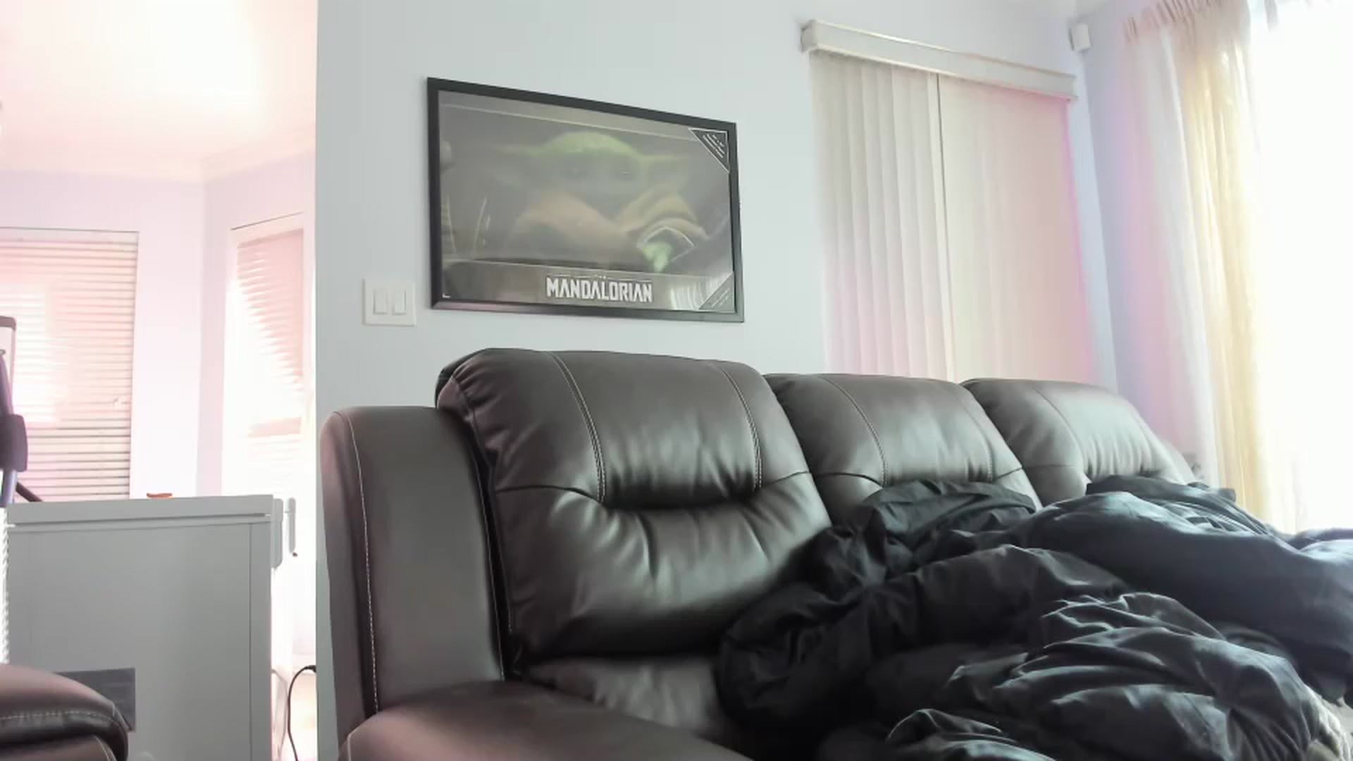 Gallery image thumbnail from Bunnydathug's myfreecams stream on, 12/10/2023, 17:22 image 15 of 20