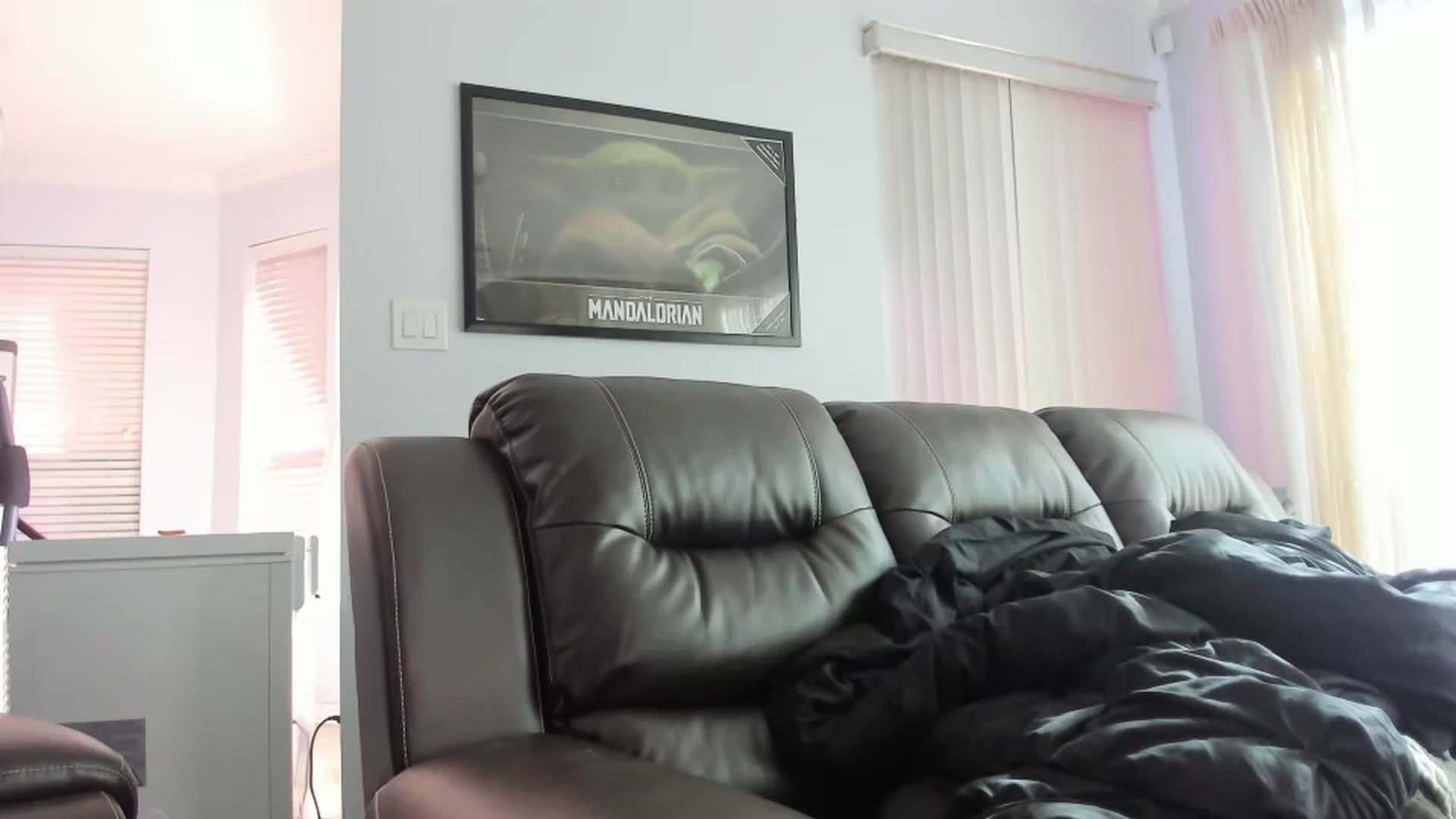 Gallery image thumbnail from Bunnydathug's myfreecams stream on, 12/10/2023, 17:22 image 14 of 20