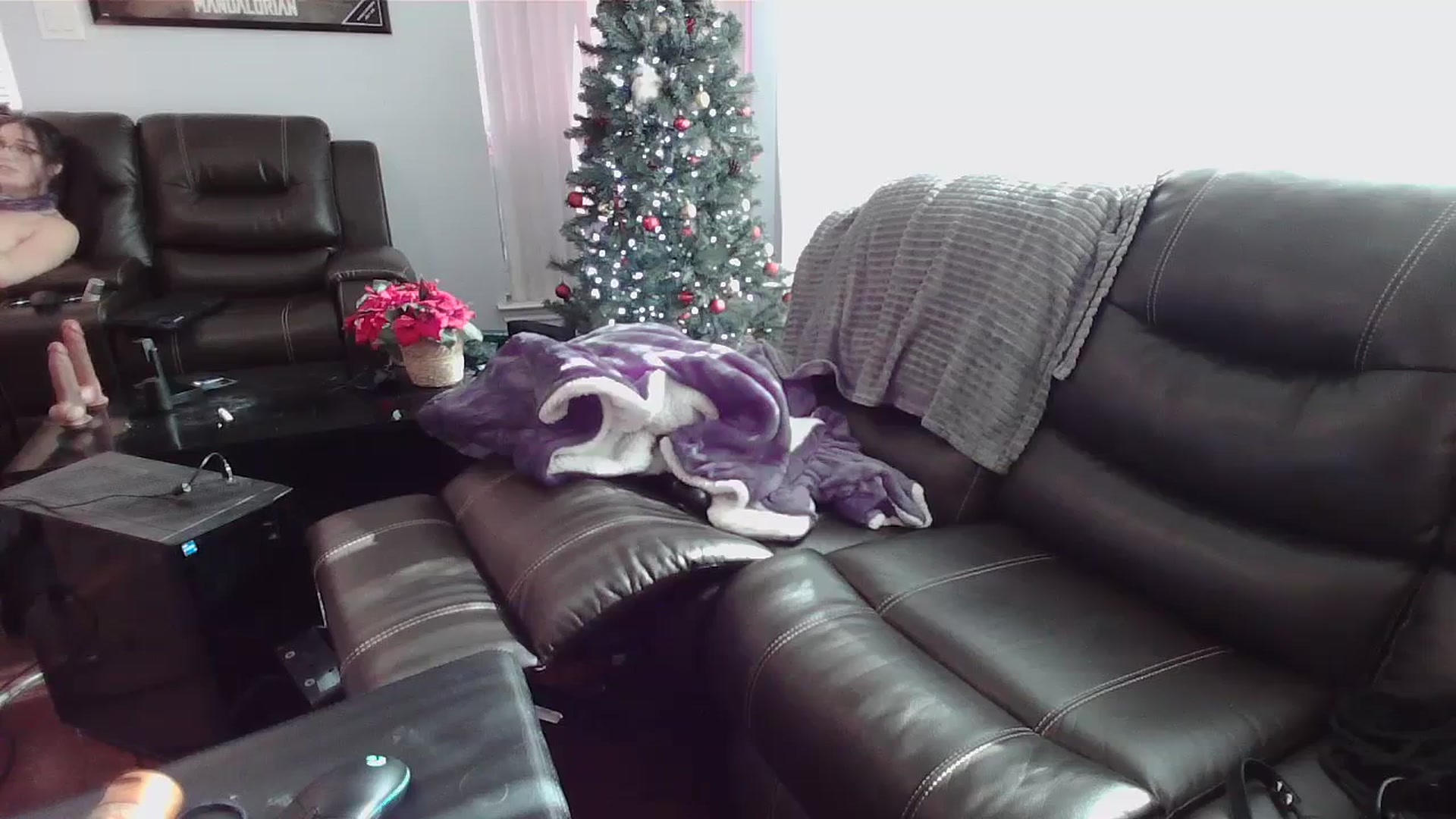 Gallery image thumbnail from Bunnydathug's myfreecams stream on, 12/20/2023, 18:13 image 11 of 20
