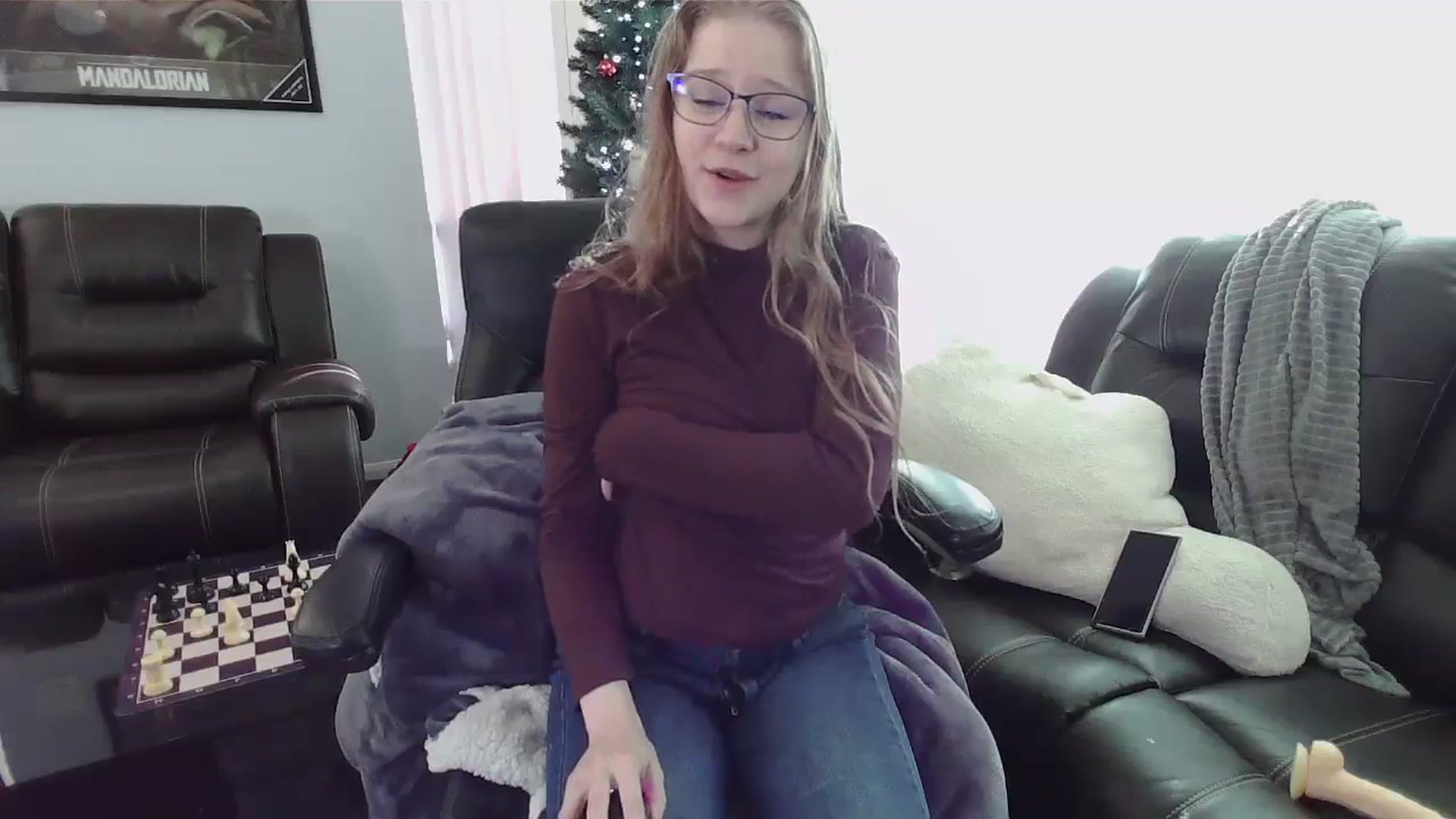 Gallery image thumbnail from Bunnydathug's myfreecams stream on, 12/27/2023, 15:52 image 6 of 20