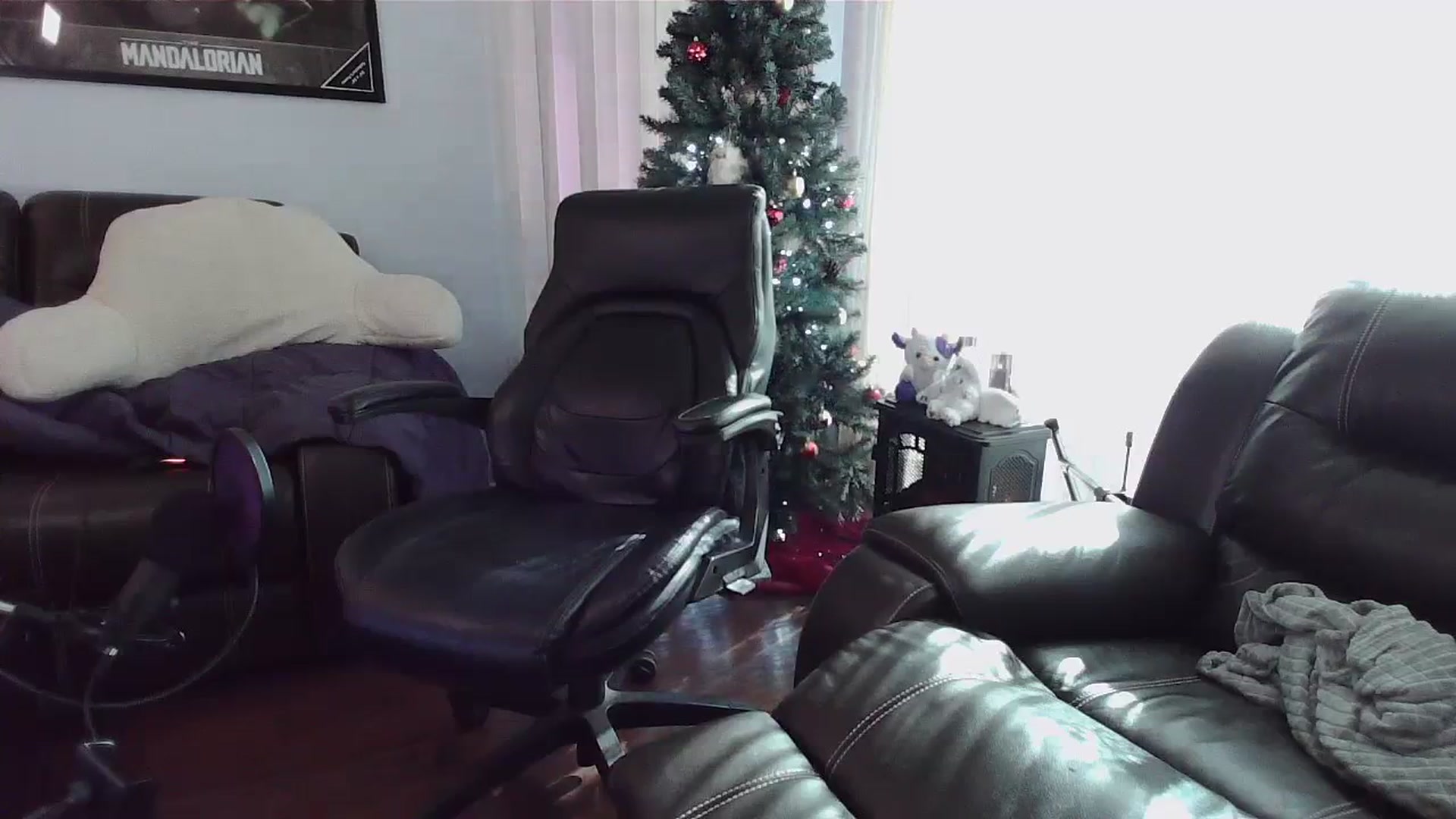 Gallery image thumbnail from Bunnydathug's myfreecams stream on, 12/31/2023, 18:26 image 5 of 20