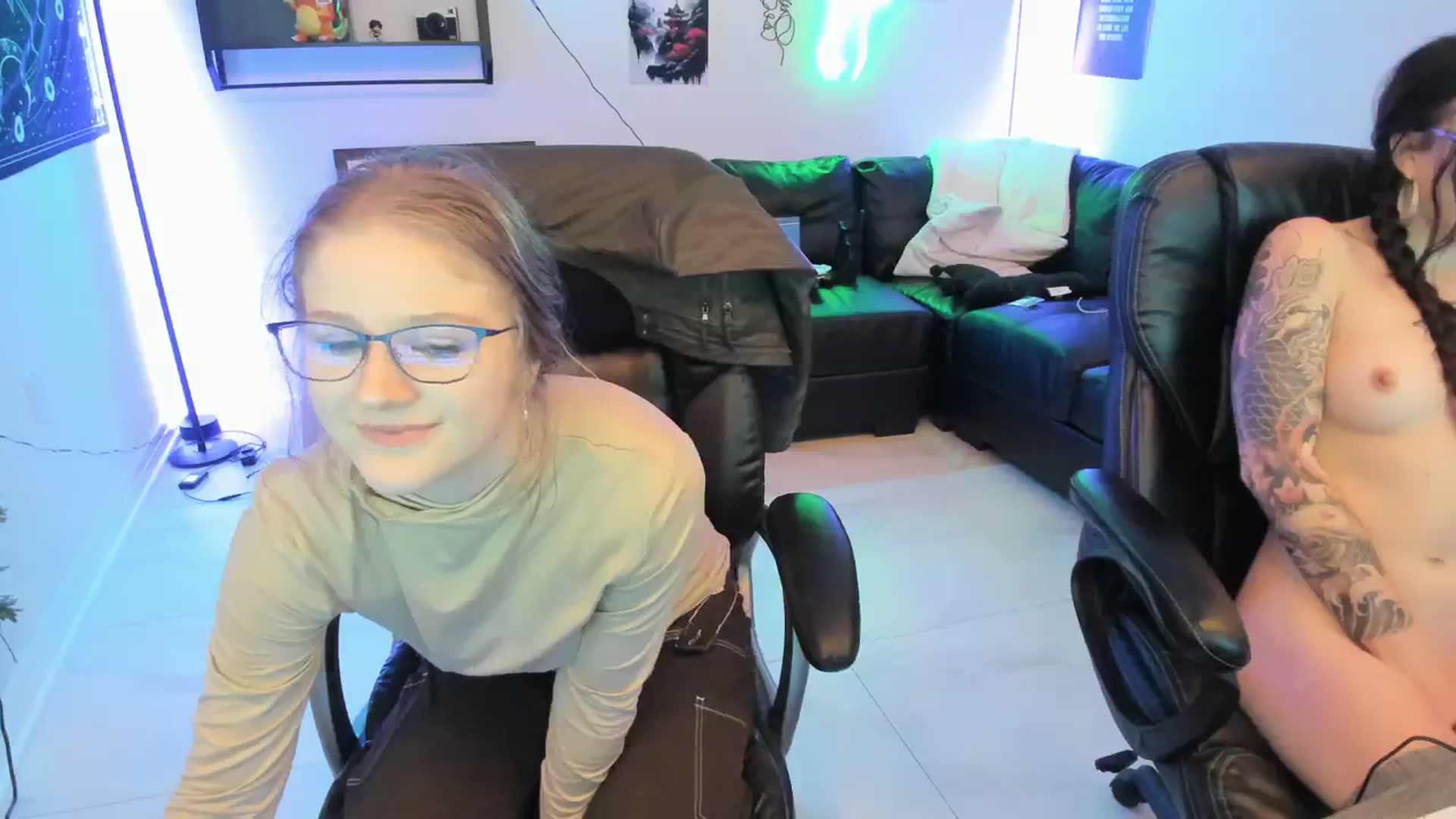 Gallery image thumbnail from Bunnydathug's myfreecams stream on, 01/04/2024, 18:28 image 17 of 20