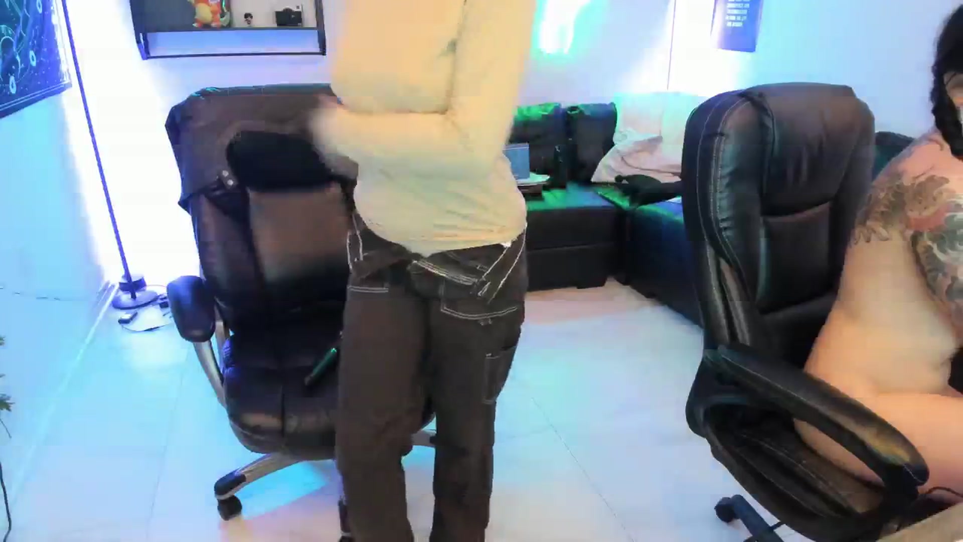 Gallery image thumbnail from Bunnydathug's myfreecams stream on, 01/04/2024, 18:28 image 14 of 20