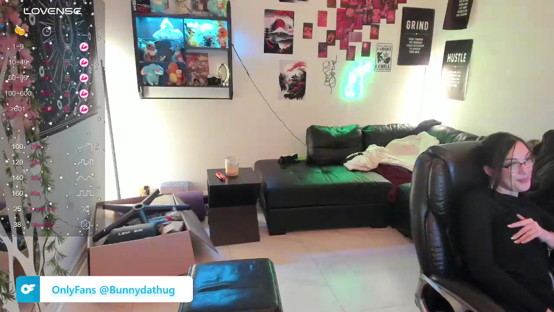 Gallery image thumbnail from Bunnydathug's myfreecams stream on, 01/16/2024, 20:21 image 15 of 20