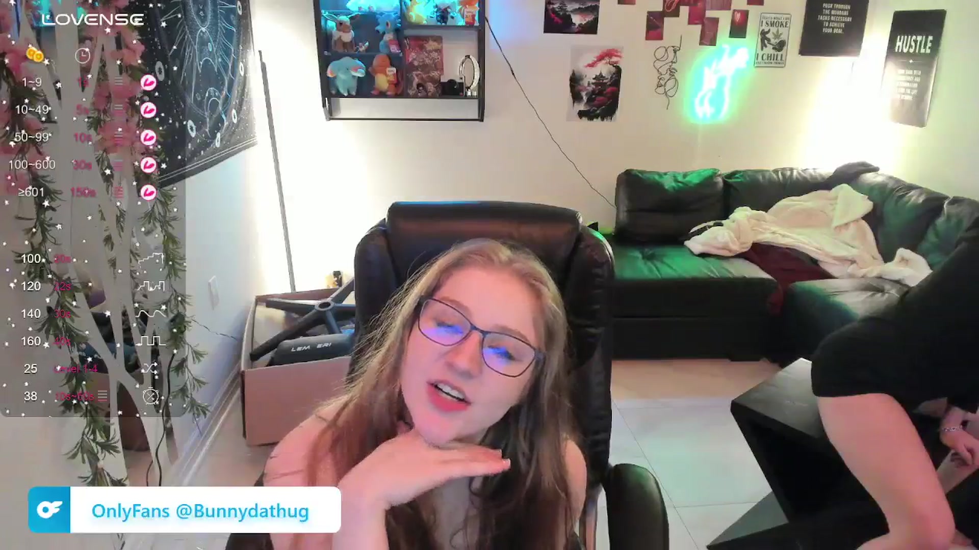 Gallery image thumbnail from Bunnydathug's myfreecams stream on, 01/16/2024, 20:21 image 19 of 20